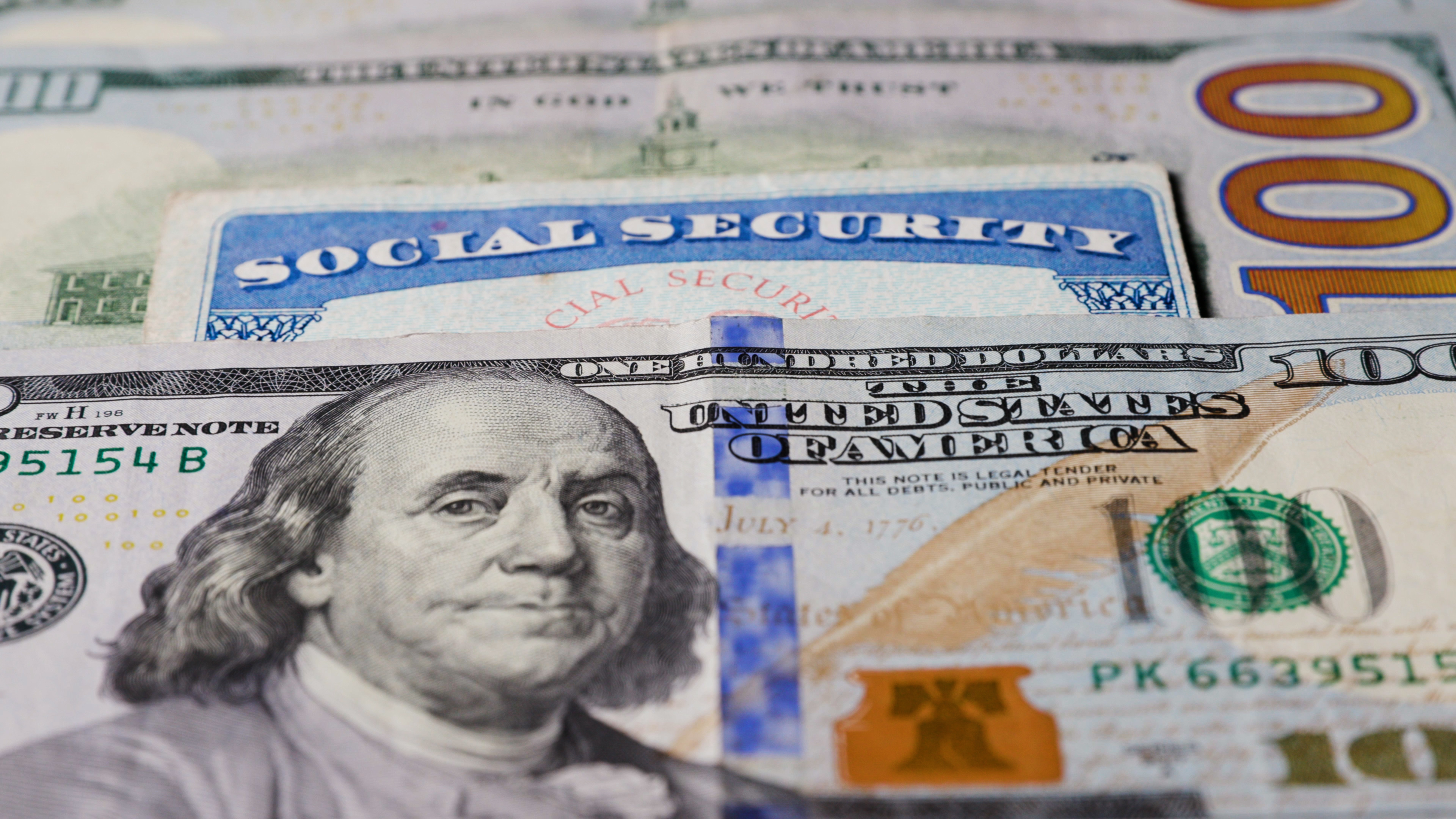 Social Security: Payments Worth up to $5,108 Going Out This Week