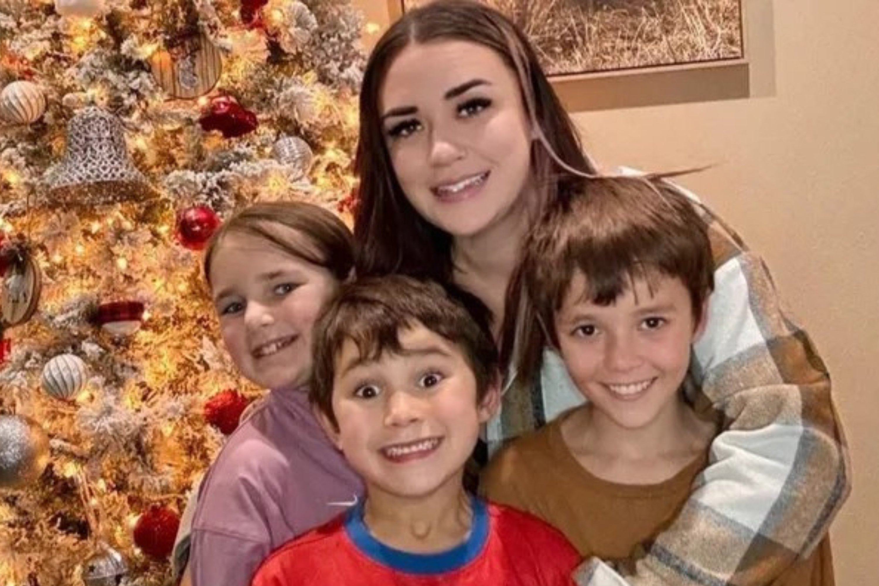 https://d.newsweek.com/en/full/2700421/sarah-shaw-children.jpg