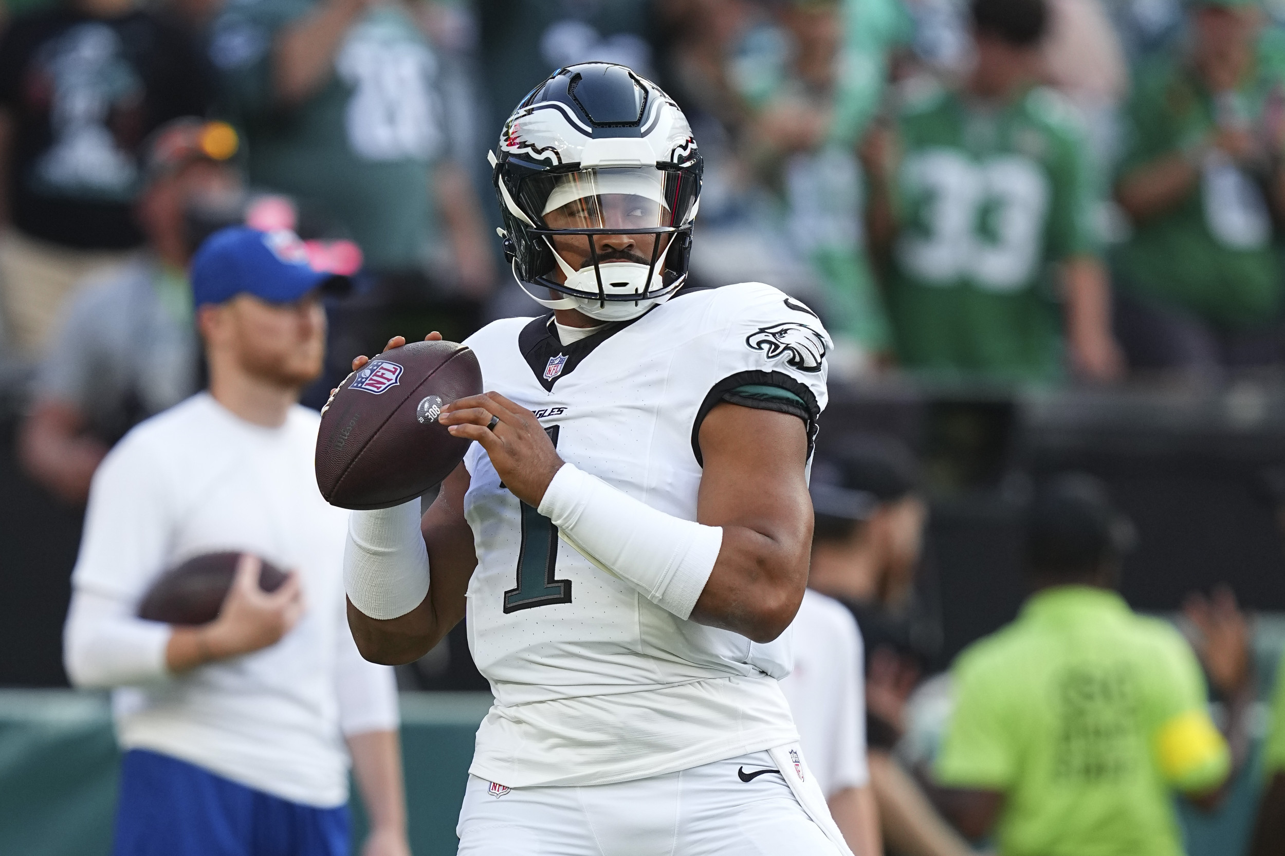 Peyton Manning Speaks Glowingly About Eagles Jalen Hurts
