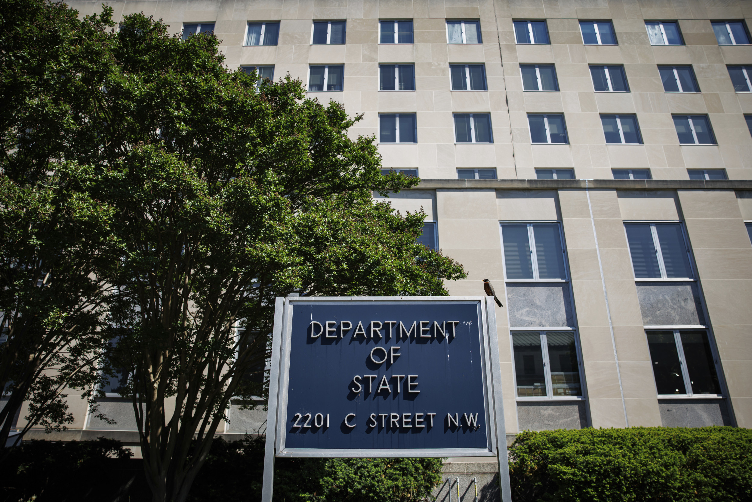 https://d.newsweek.com/en/full/2702185/us-department-state.jpg