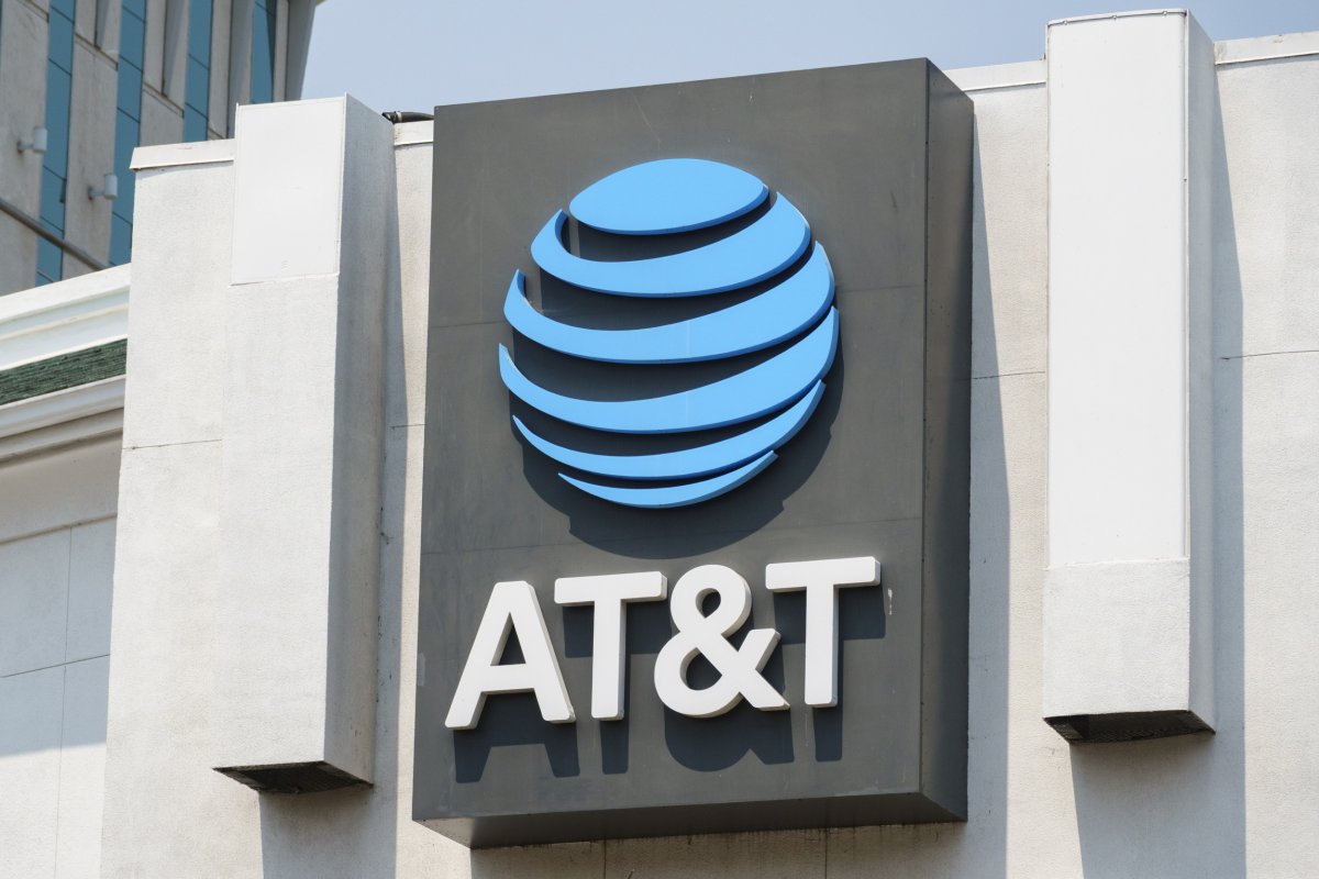 AT&T Customers Could Be Eligible For $7,500 Payout From Settlement ...