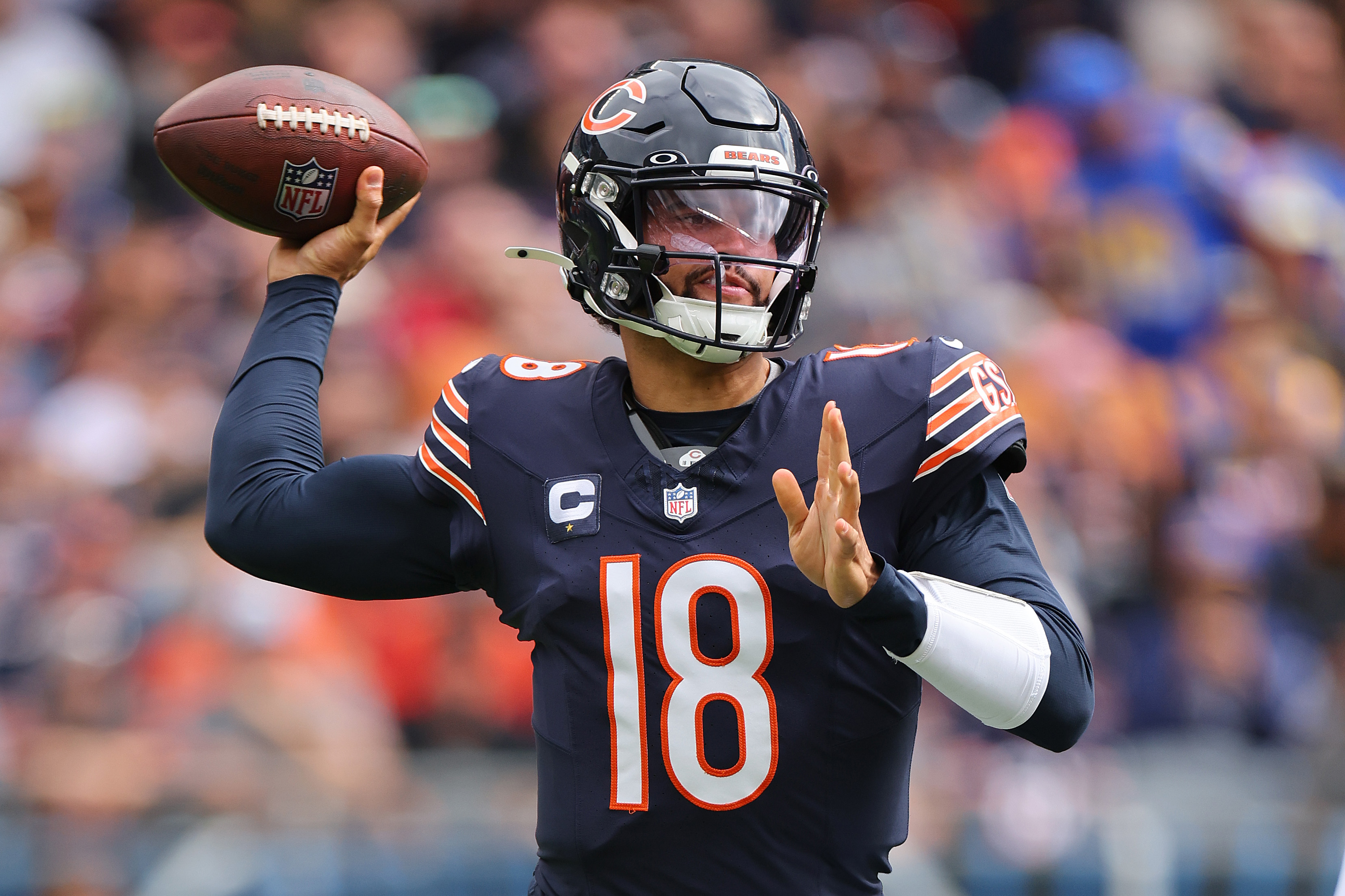 Former Bears QB Sends Clear Advice to Caleb Williams