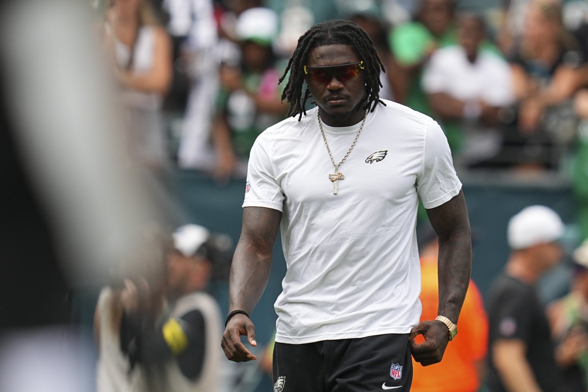 AJ Brown's Injury Woes Continue at Eagles Practice - Newsweek