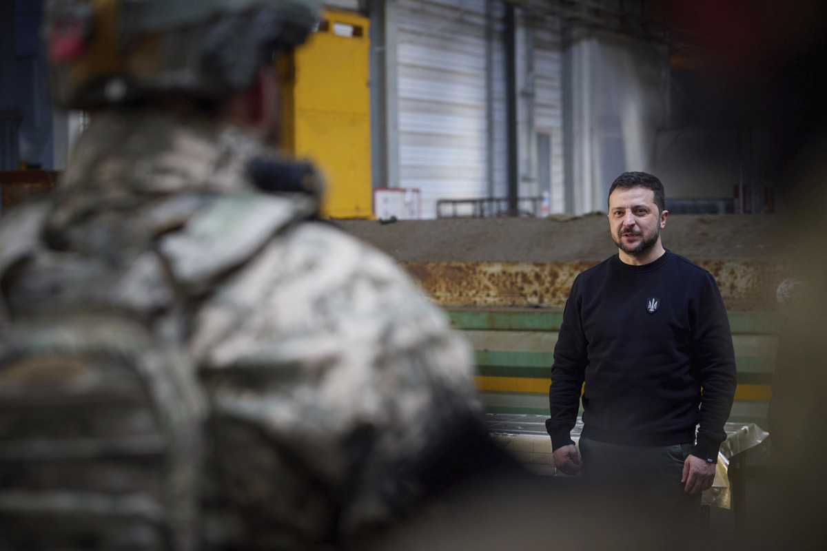 What Military Security Guarantees Could Look Like for Ukraine?