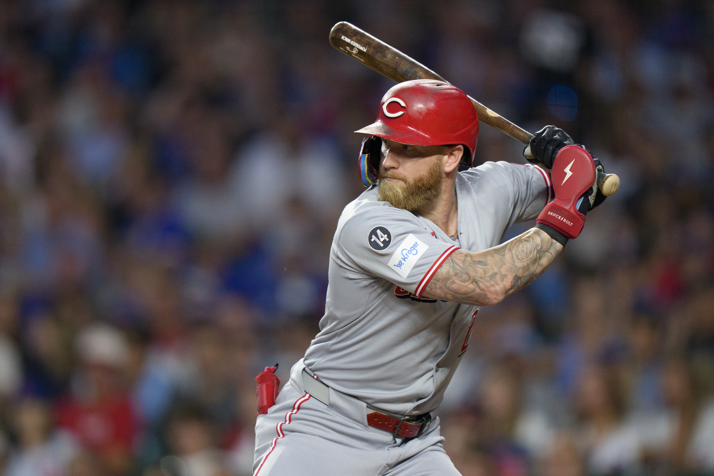 Braves Add Struggling $3 Million Outfielder After Recent Reds DFA Braves Add Struggling $3 Million Outfielder After Recent Reds DFA