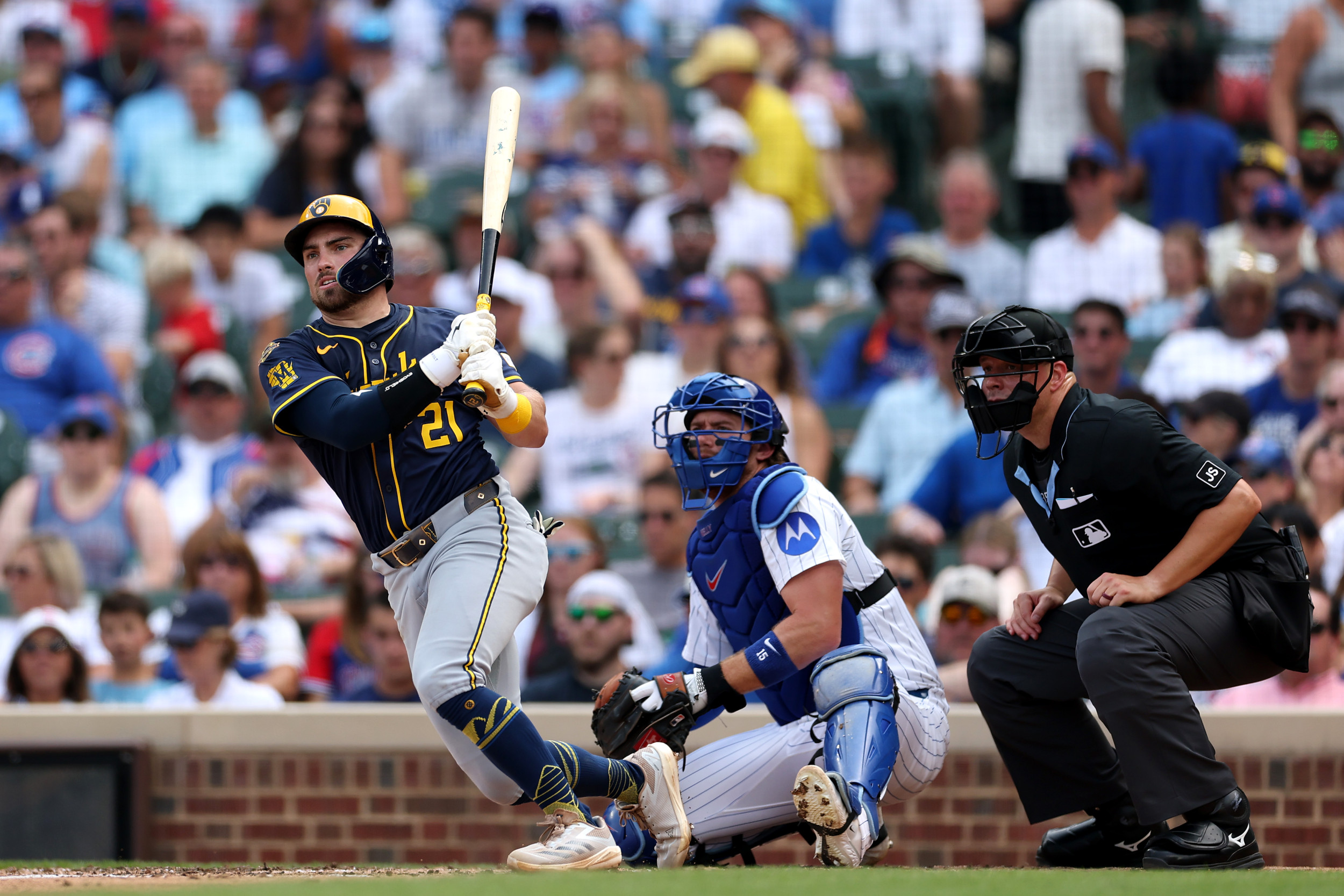 FanDuel Promo Code: Get $300 Bonus For MLB, WNBA, CFB This Week