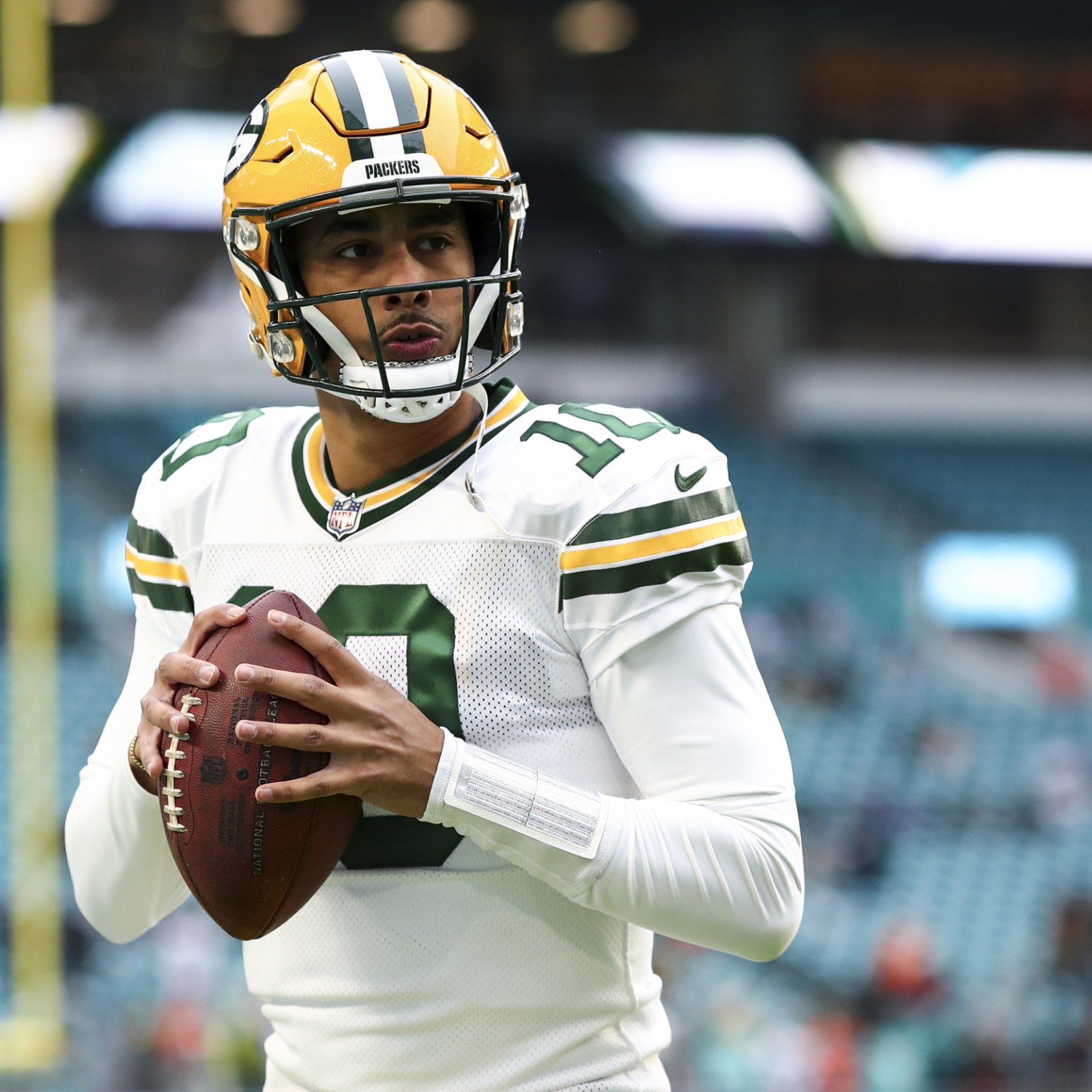Packers Reveal Jordan Love Injury Update With Week 1 Looming - Newsweek