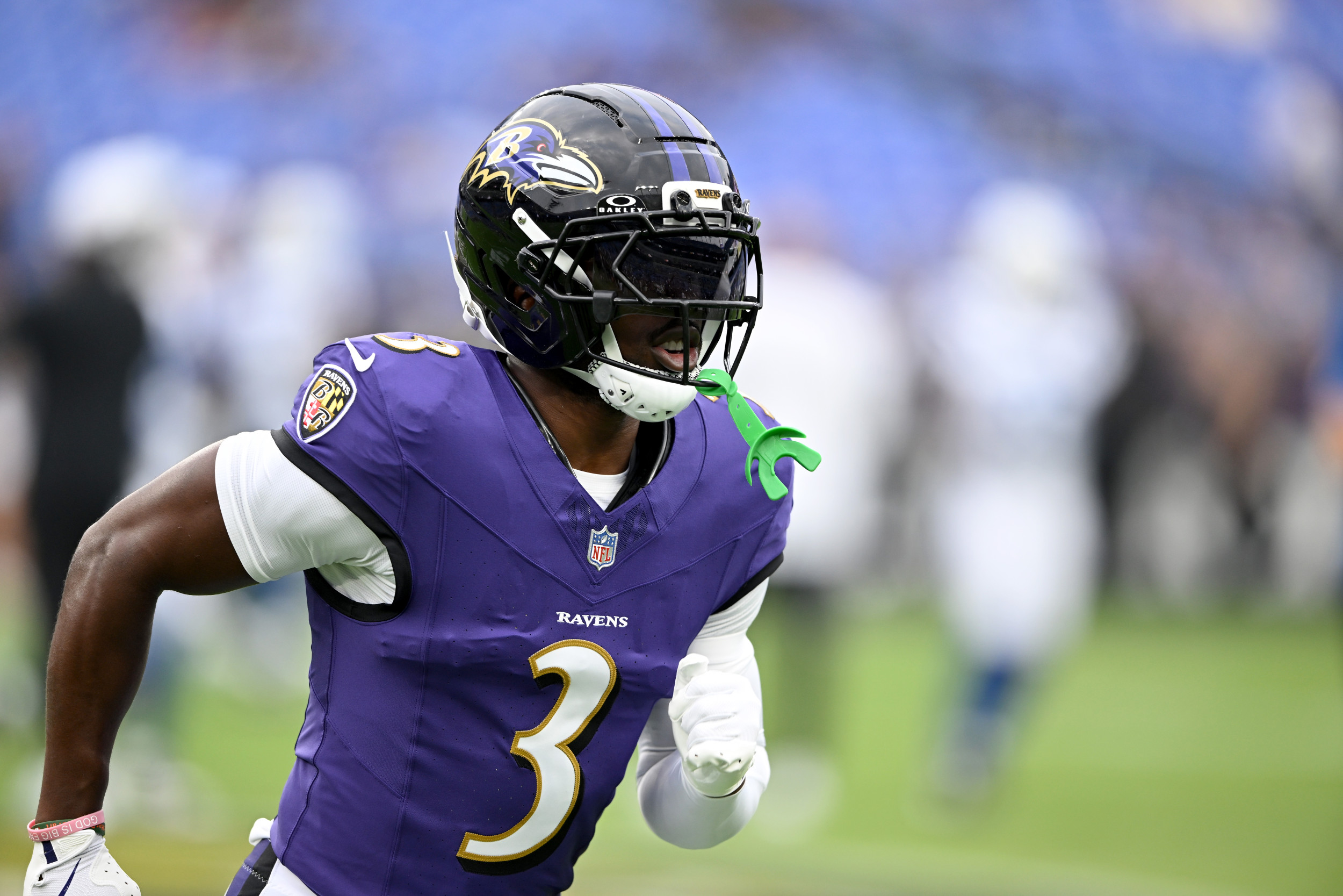 Dolphins Expected to Pursue Trade for Ravens CB Awuzie Amid Injury Crisis