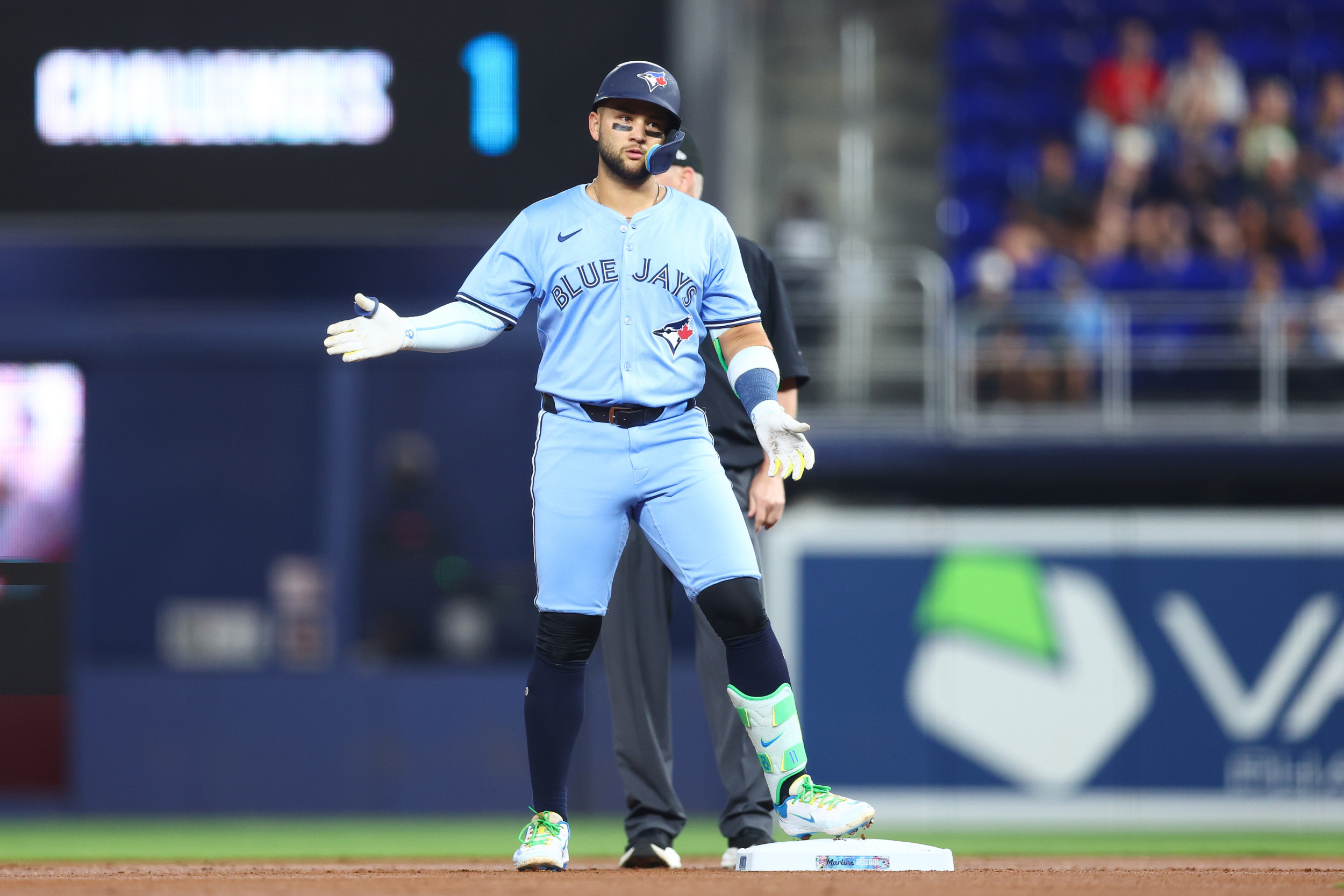Blue Jays Navigate Key Free Agency Moves Amid Star Uncertainty