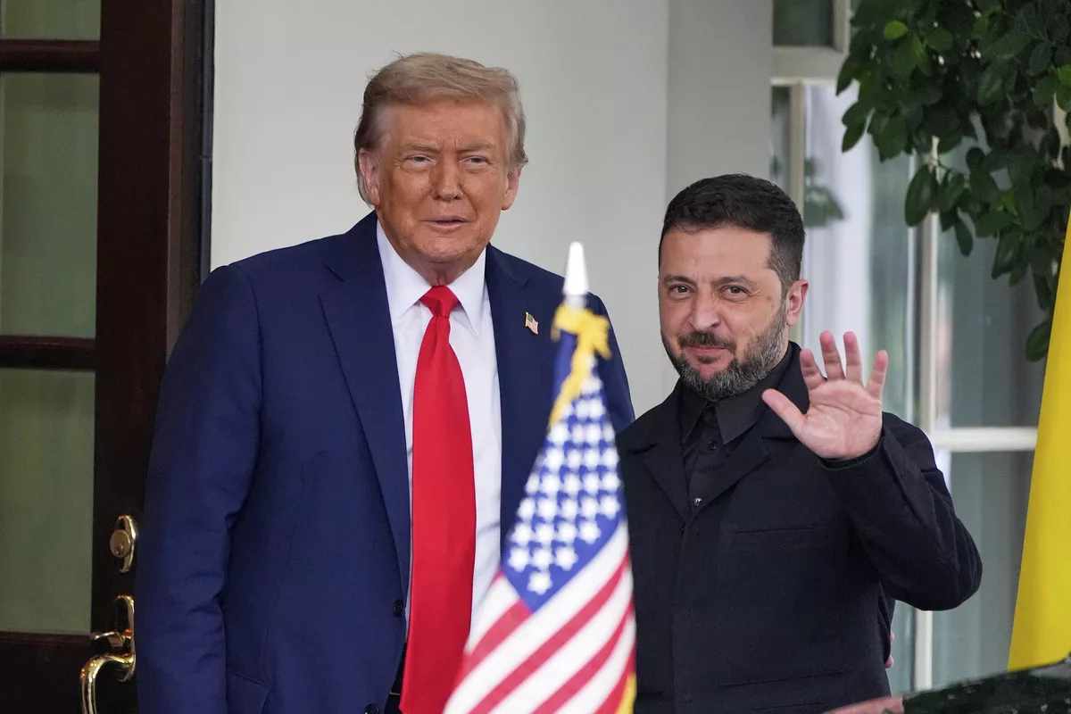https://d.newsweek.com/en/full/2708649/trump-zelensky.webp
