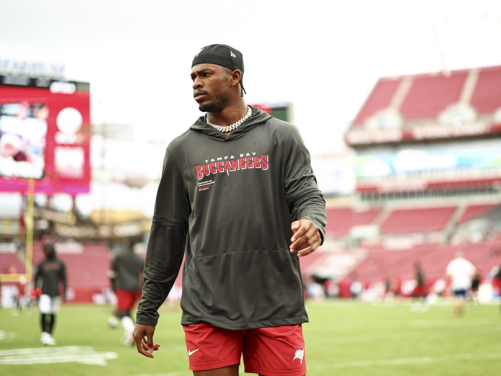 Buccaneers' Shilo Sanders Receives Bad News About NFL Future - Newsweek