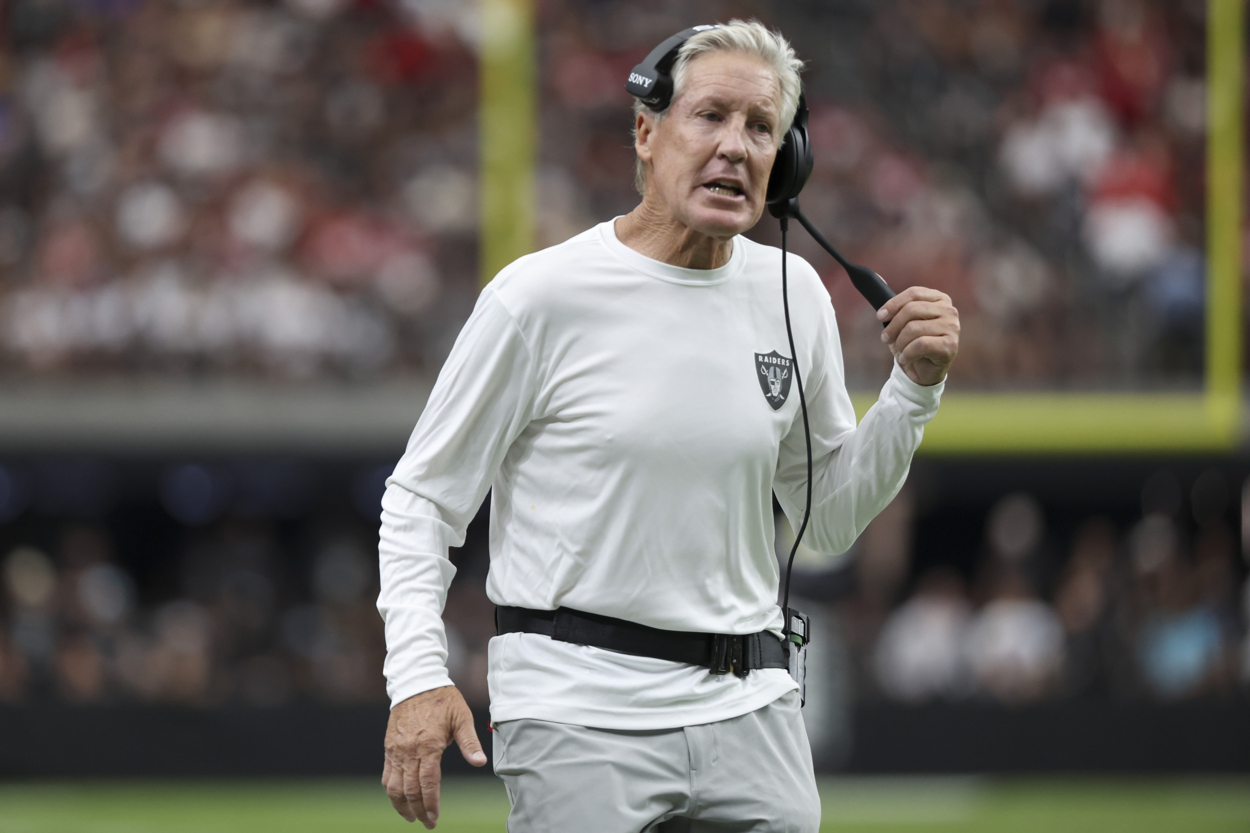 Raiders Cut Key Players, Manage Roster Ahead NFL Deadline