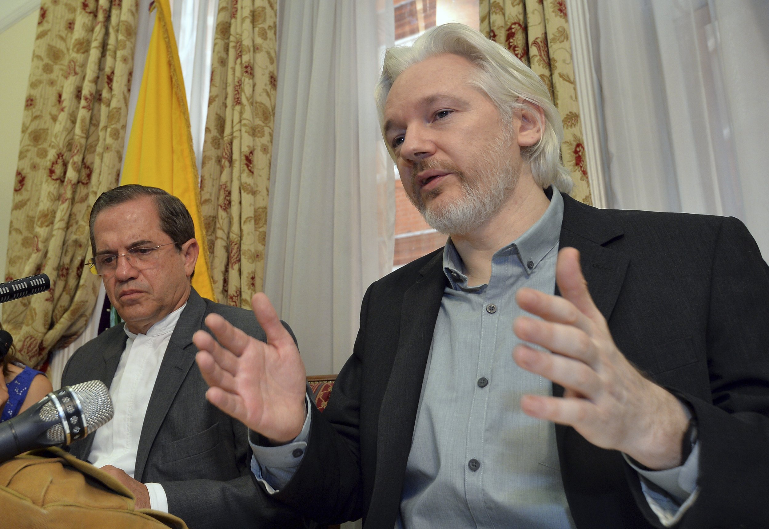 9-16-assange.jpg?w=1600\u0026h=1200\u002