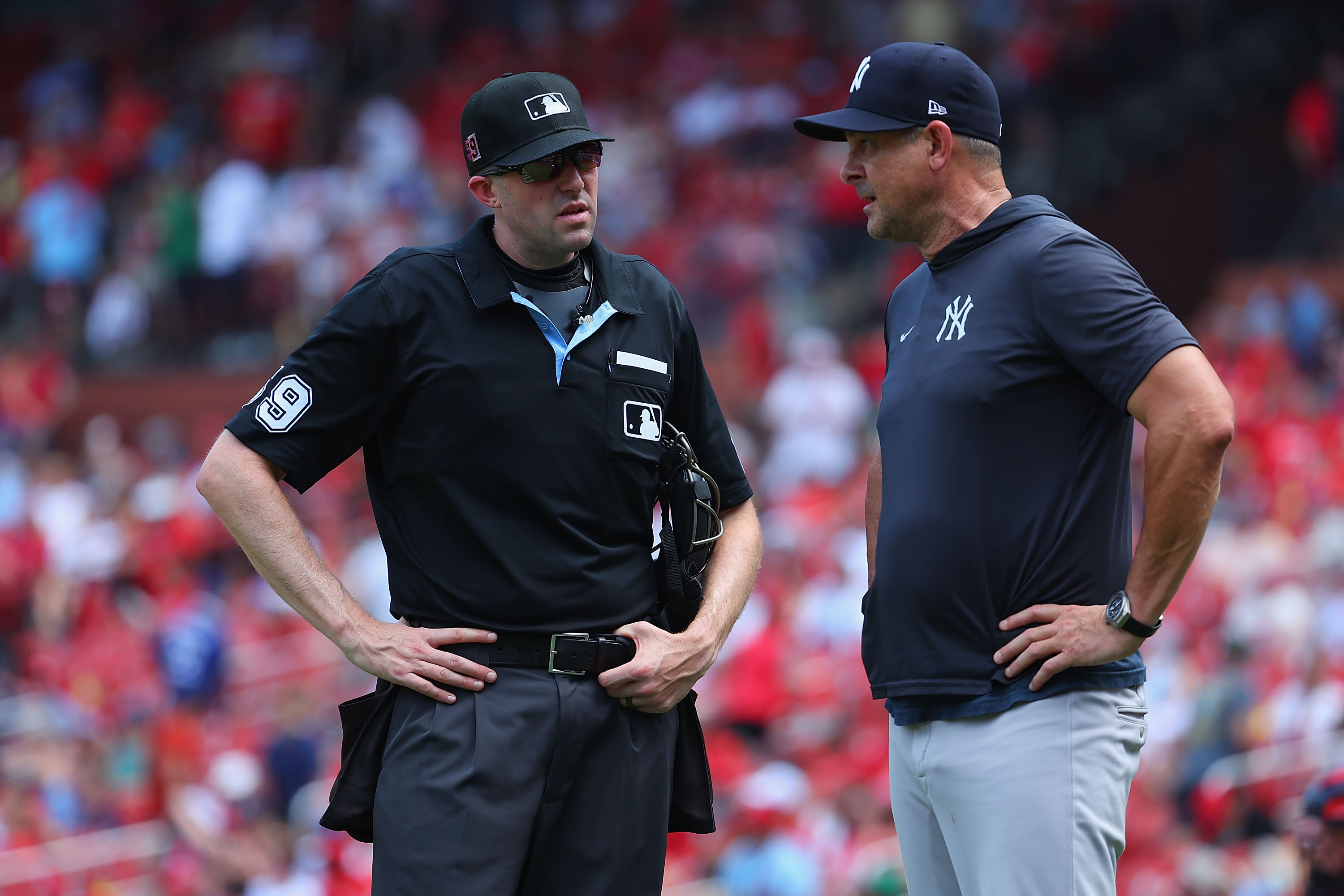 Yankees Manager Boone Bench Anthony Volpe Amid Playoff Push