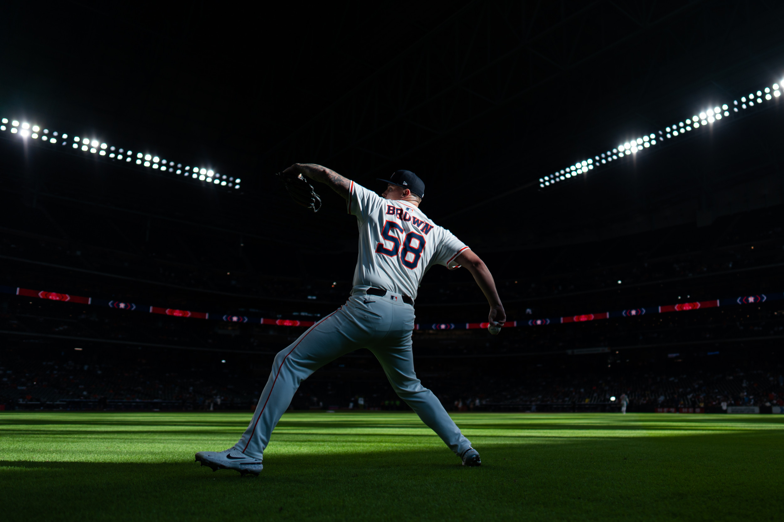 Astros Face Key Pitching, Roster Decisions Ahead Postseason