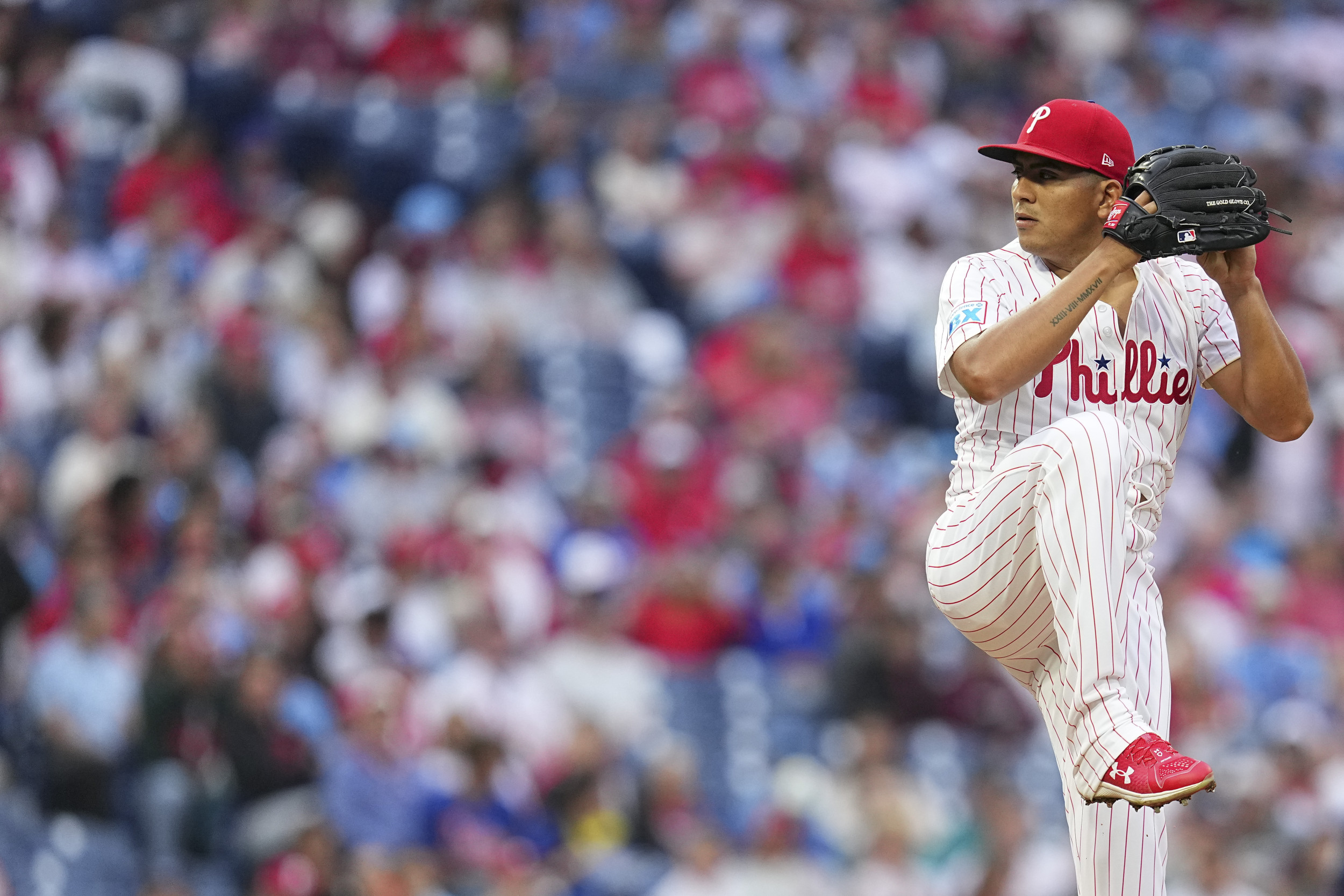 Ranger Su&aacute;rez Headed West? Phillies Hurler Dubbed Fit for AL Club