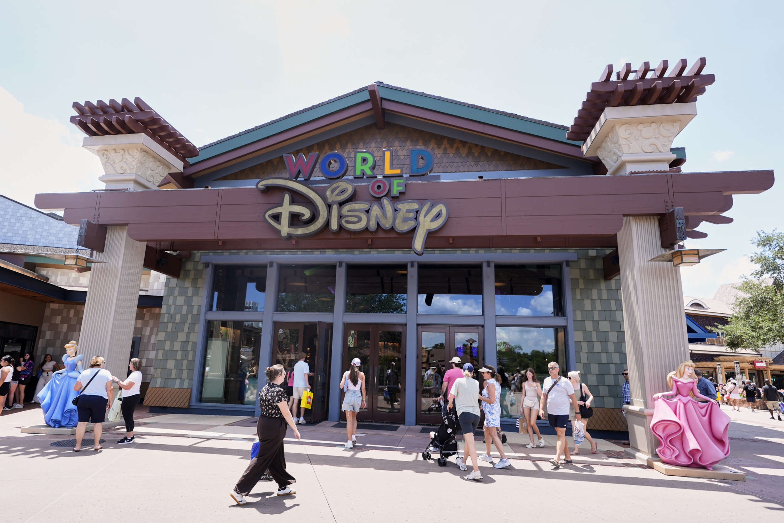 Image for article Disney World Menu Changes This Week Detailed in Blog