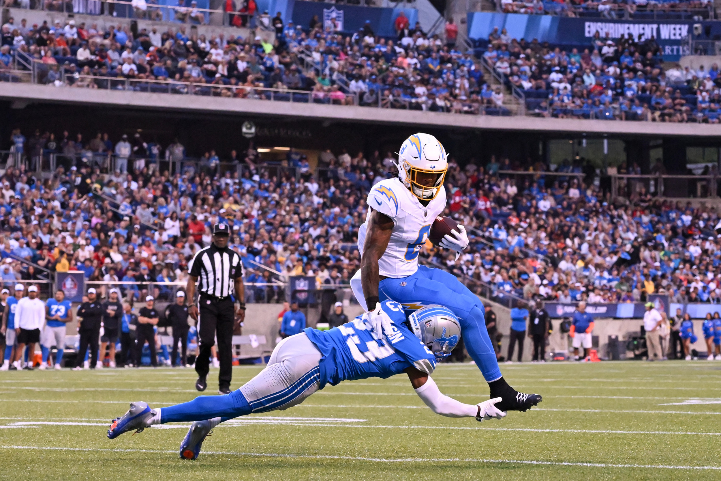 Multiple NBA, NFL, WNBA Rookies Gain Award Recognition Amid Playoff Races