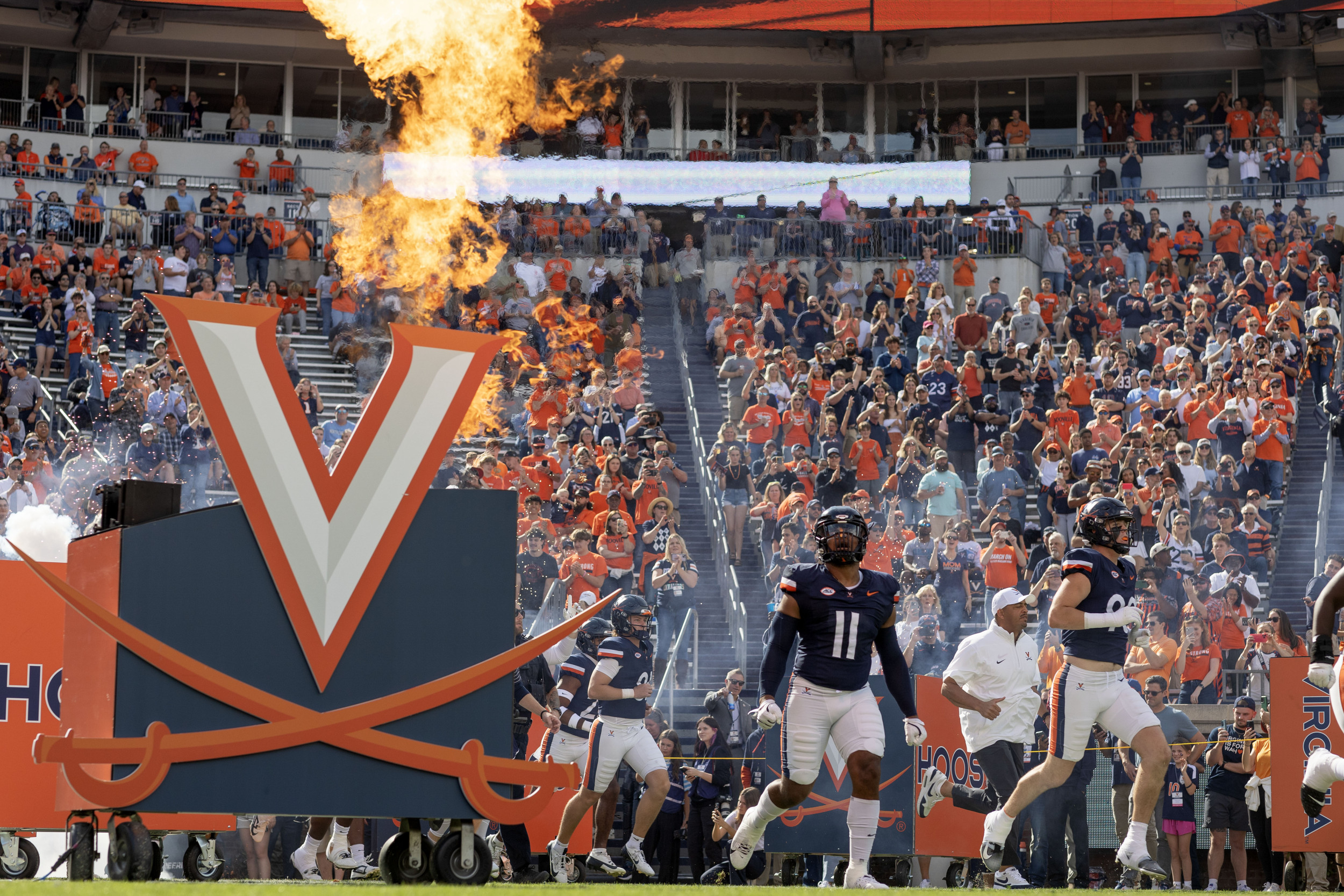 How to Watch Coastal Carolina vs Virginia: Live Stream College Football, TV
