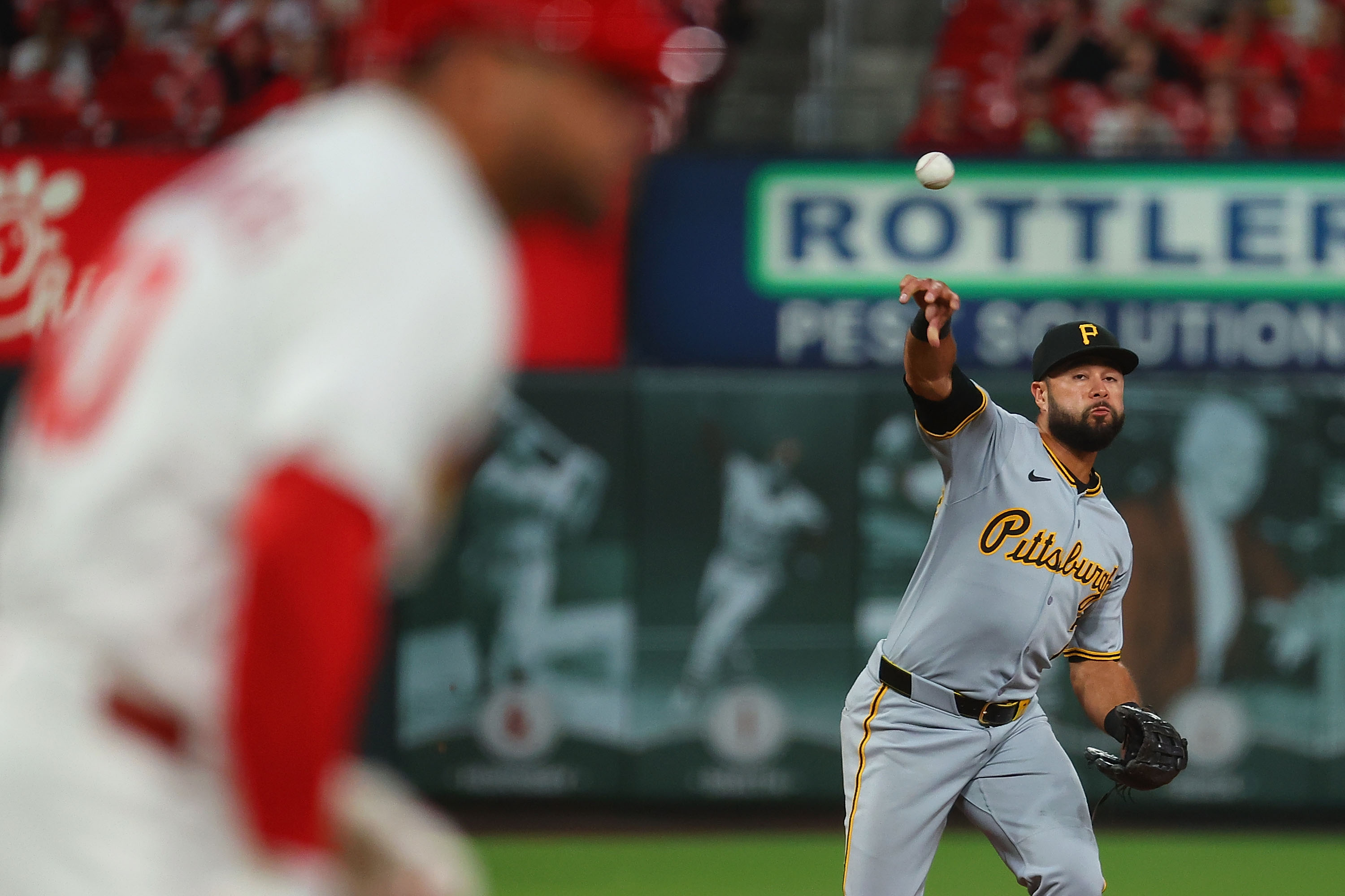 Blue Jays Claim Gold Glove Utilityman Kiner-Falefa Before Waiver Deadline