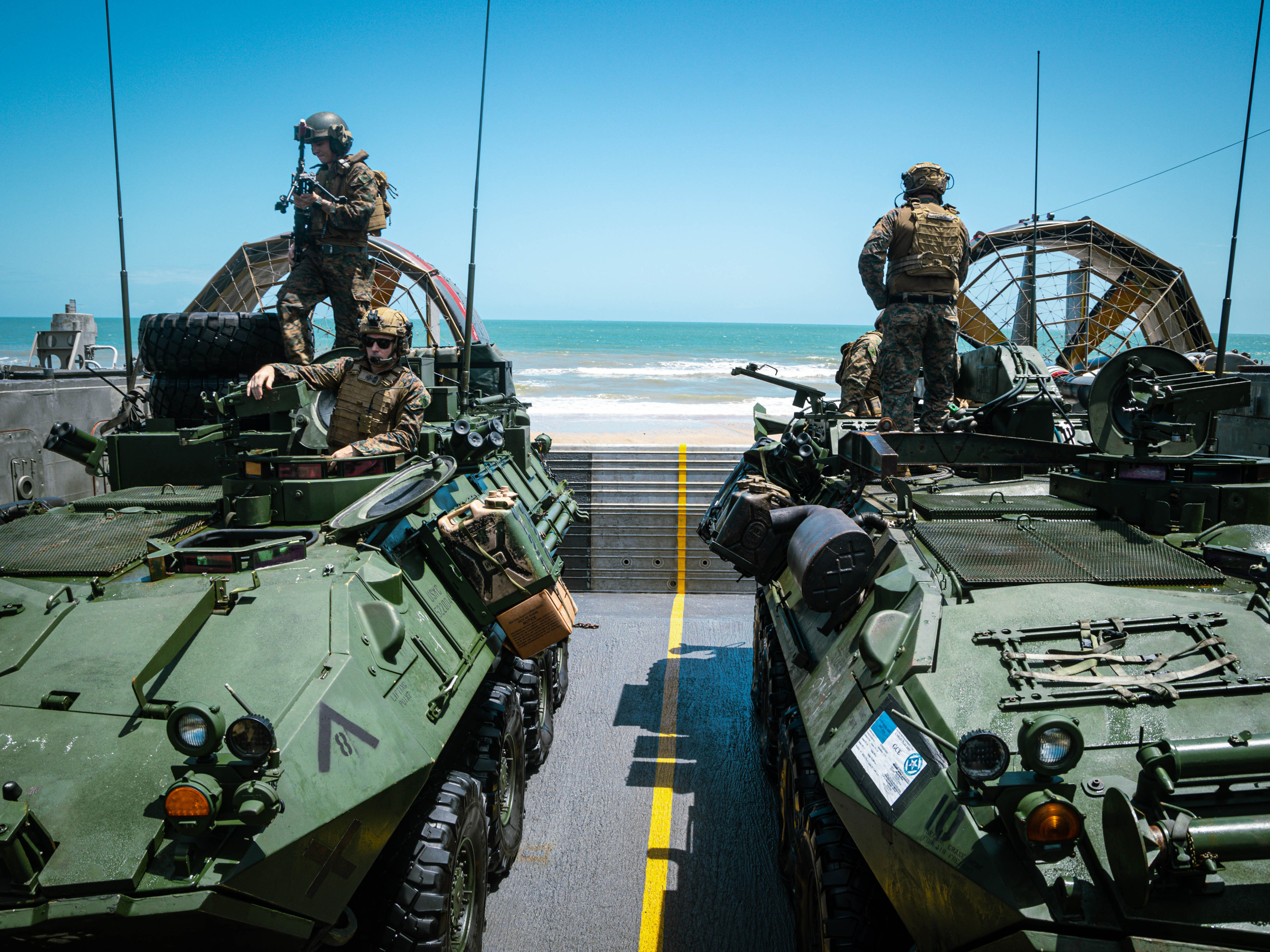 https://d.newsweek.com/en/full/2714331/us-22nd-marine-expeditionary-unit-conducts-training.jpg