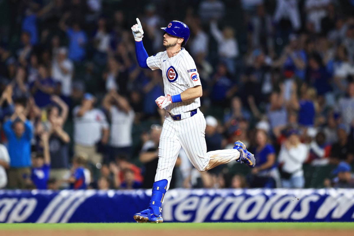 Cubs Superstar Gives Injury Update After Exiting Game Early - Newsweek