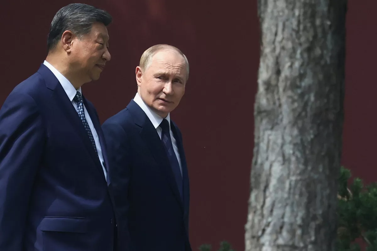 https://d.newsweek.com/en/full/2715416/xi-putin.webp