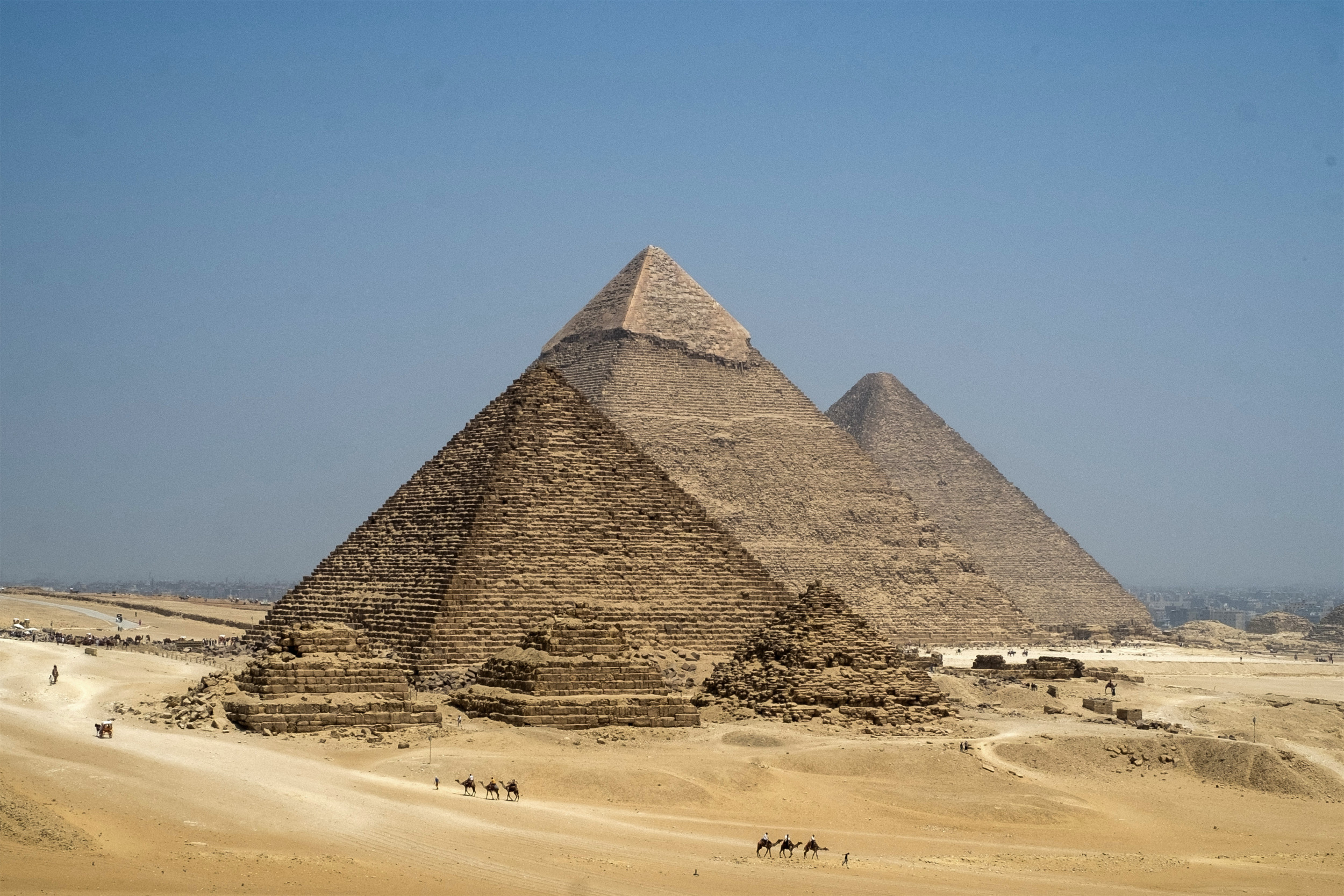 Joe Rogan Guest Pushes Claims of Labyrinths Under Pyramids Joe Rogan Guest Pushes Claims of Labyrinths Under Pyramids