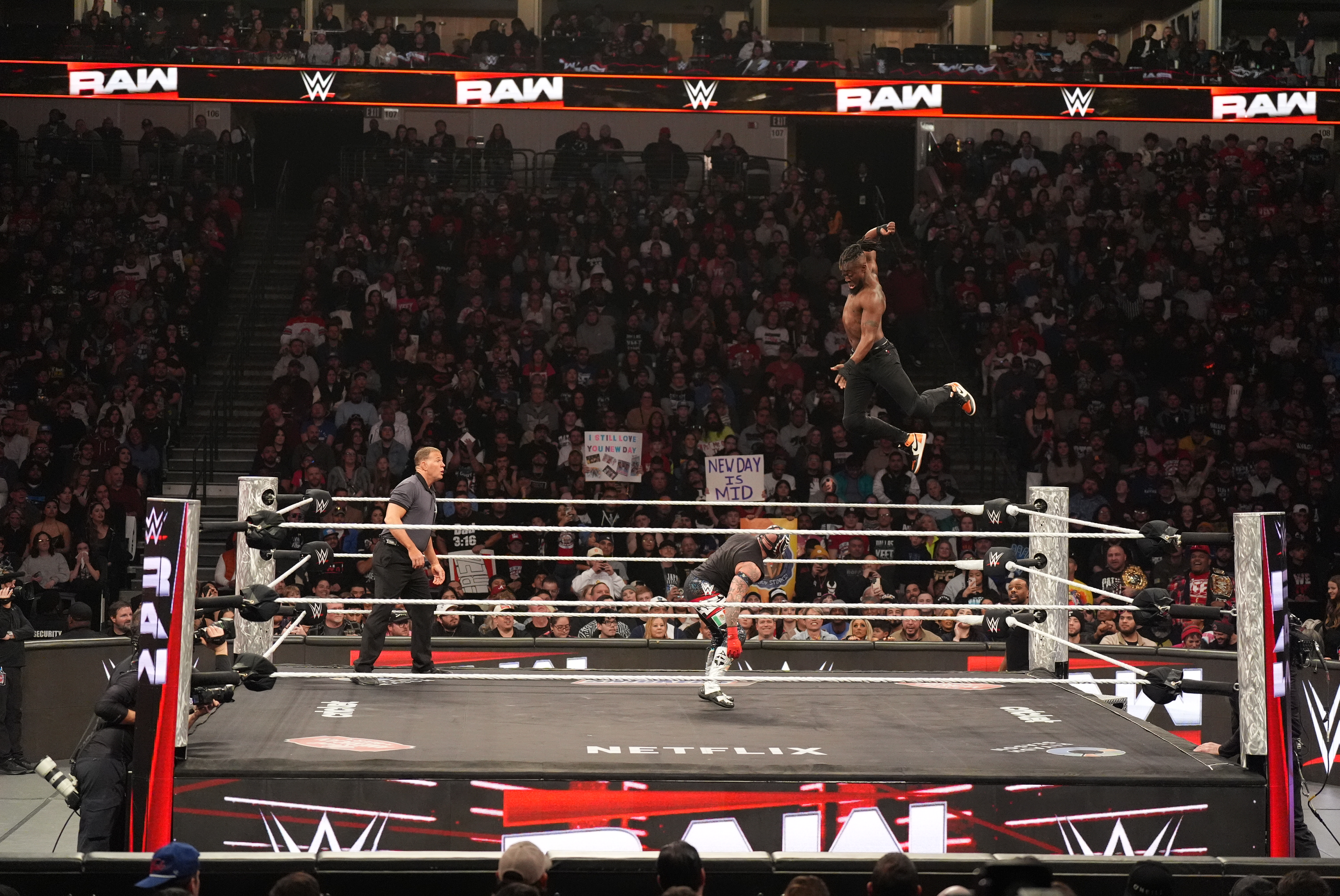 WWE Raw To Feature Big Appearance for Former Champion WWE Raw To Feature Big Appearance for Former Champion