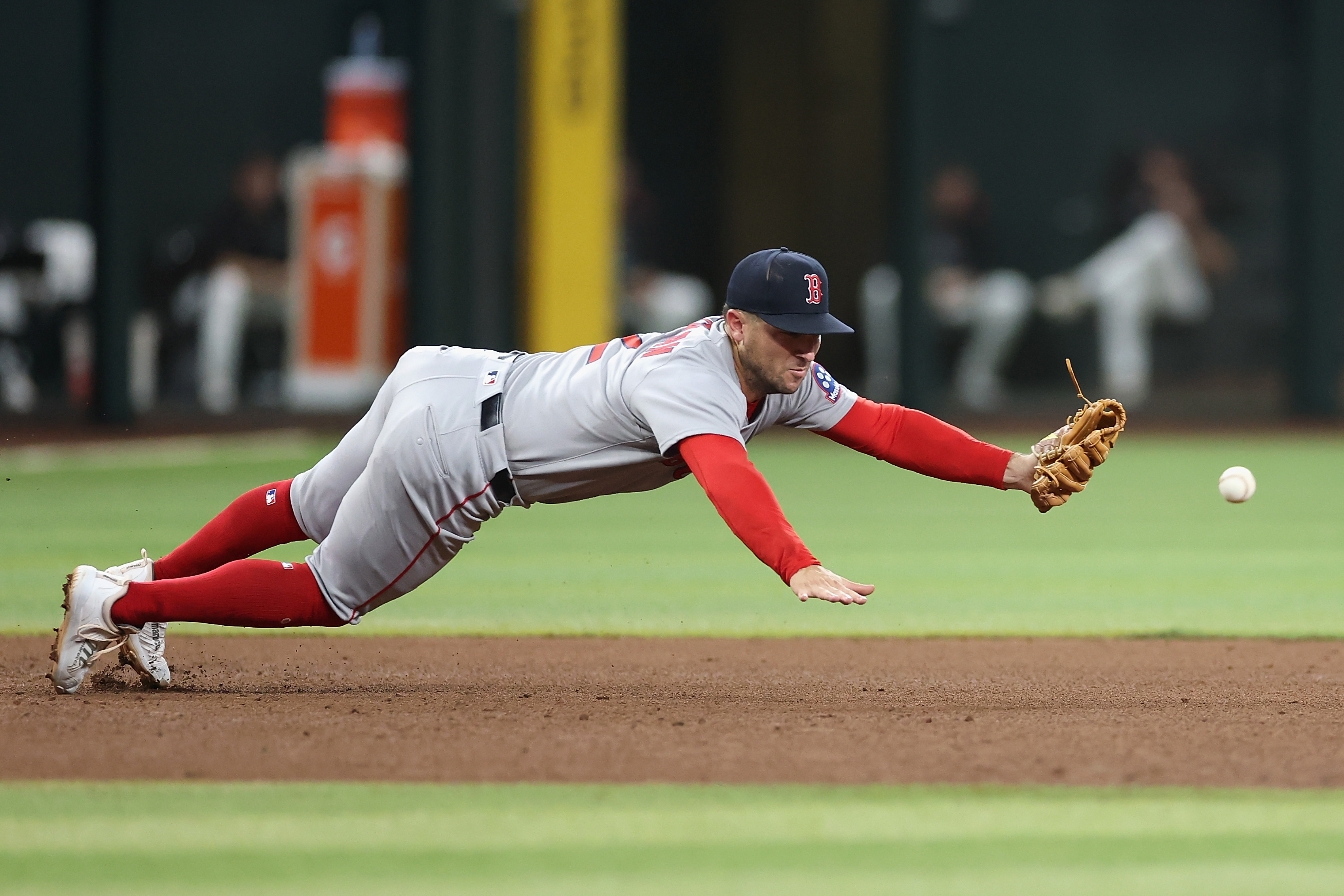 Red Sox Alex Bregman Nears Opt-Out, Fuels Potential MLB Bidding War