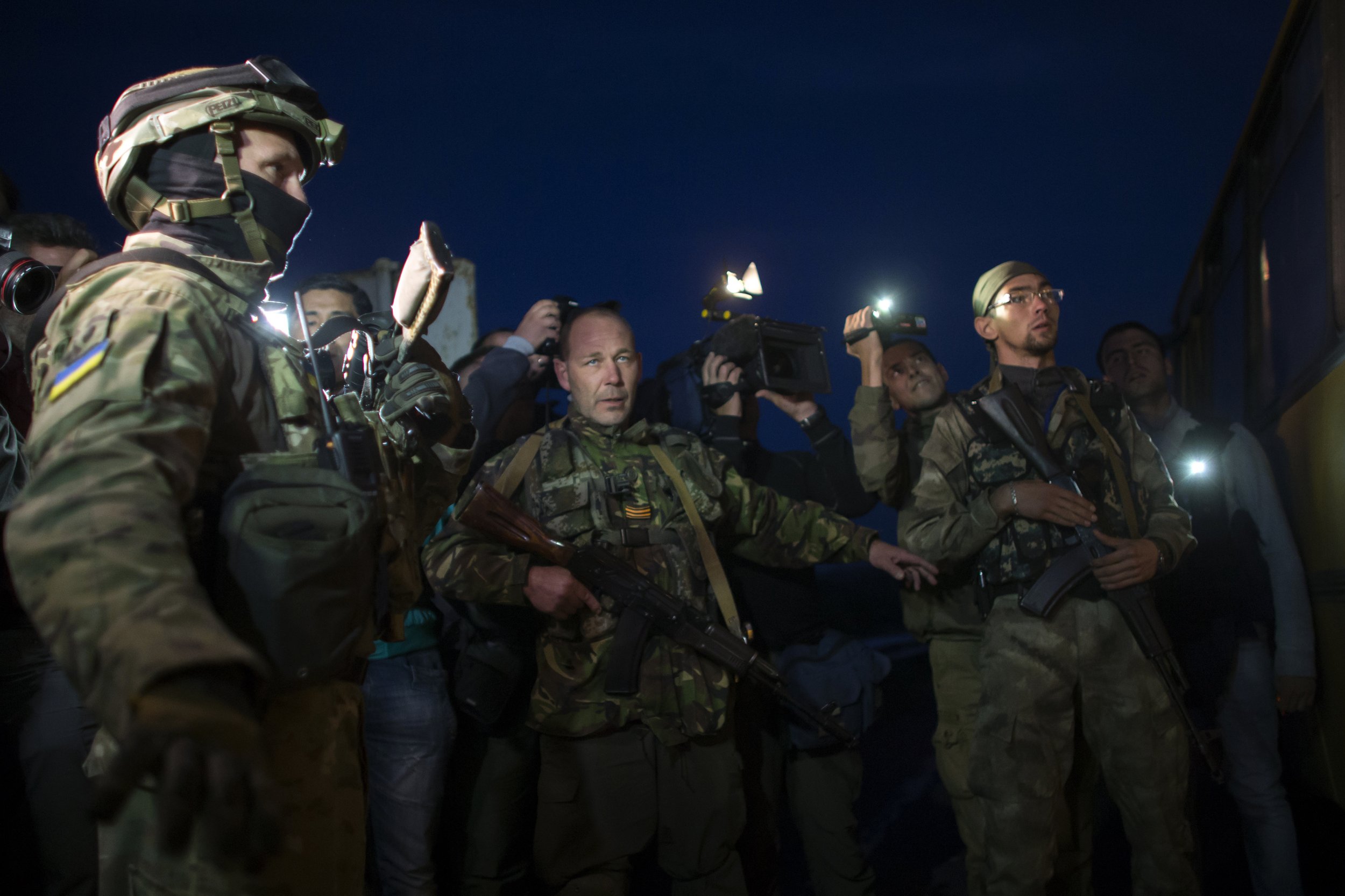 Ukraine Says Ceasefire Violations Hold Up Creation of Buffer Zone