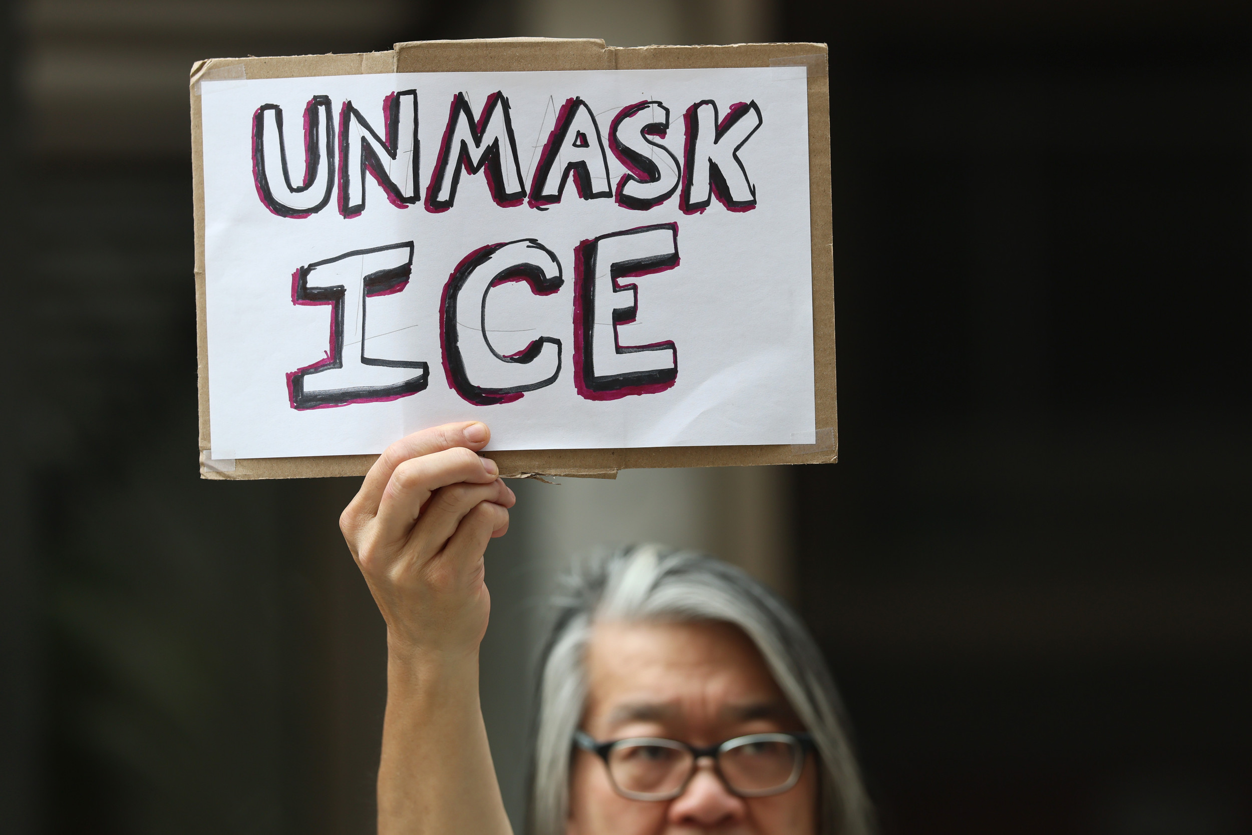 https://d.newsweek.com/en/full/2721033/california-moves-ban-masks.jpg