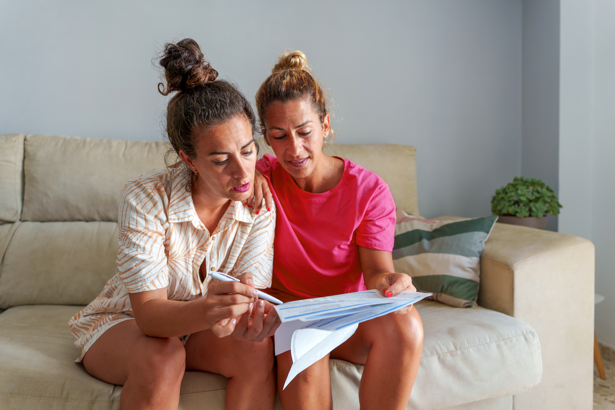 Rent Split for NYC Apartment With Tiny Room Sparks Debate