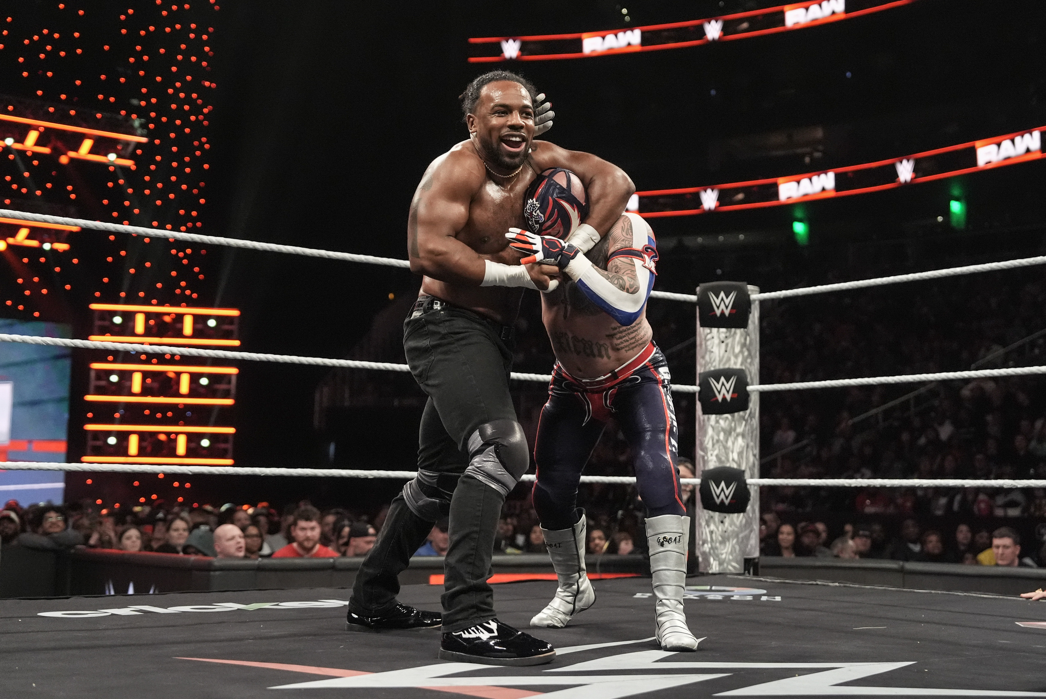 Former WWE Champions Calls For Xavier Woods to Win Singles Gold