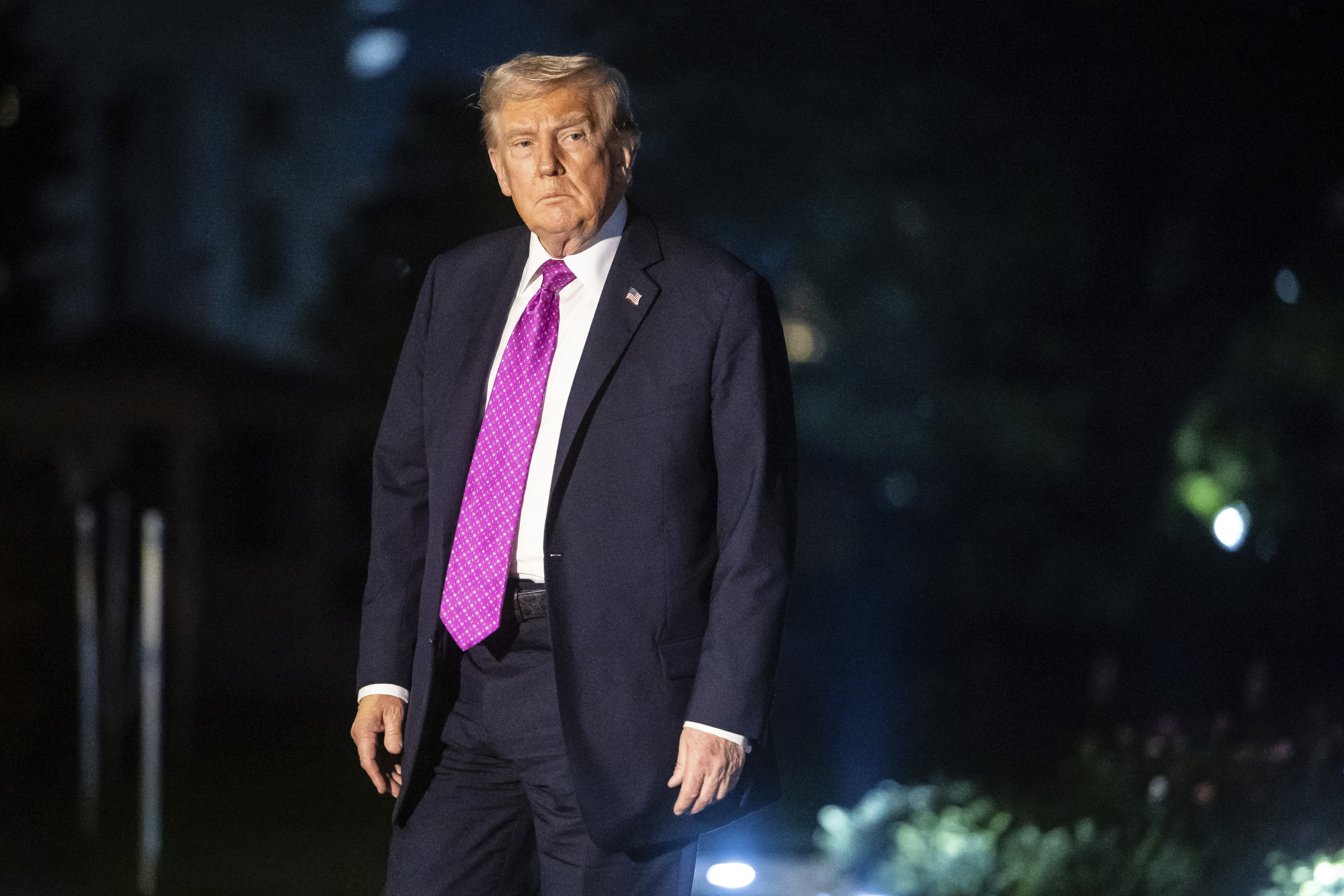 Nate Silver Outlines Four Distinct Periods in Trumps Approval Rating