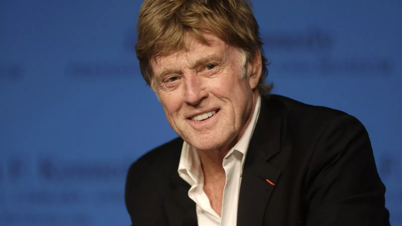 Robert Redford Dies At 89: 'I Can't Stop Crying,' Says Jane Fonda - Newsweek