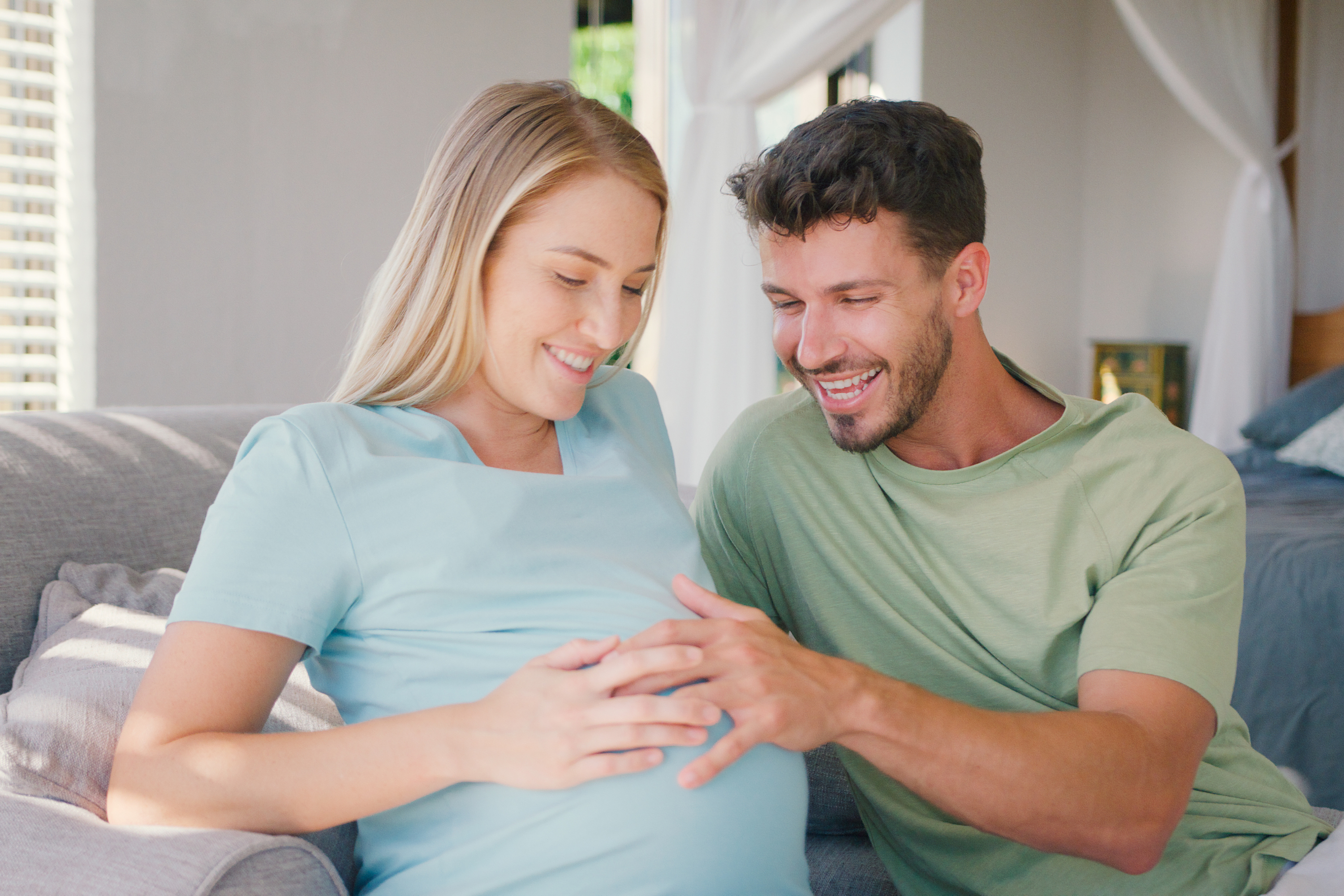 How baby's kicking patterns shape bond during pregnancy