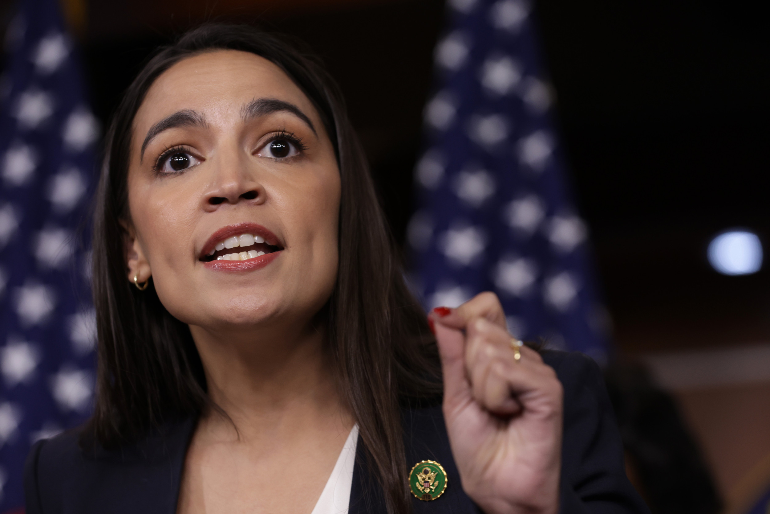 AOC Chances of Winning in 2028 as Report Says She's Weighing Run