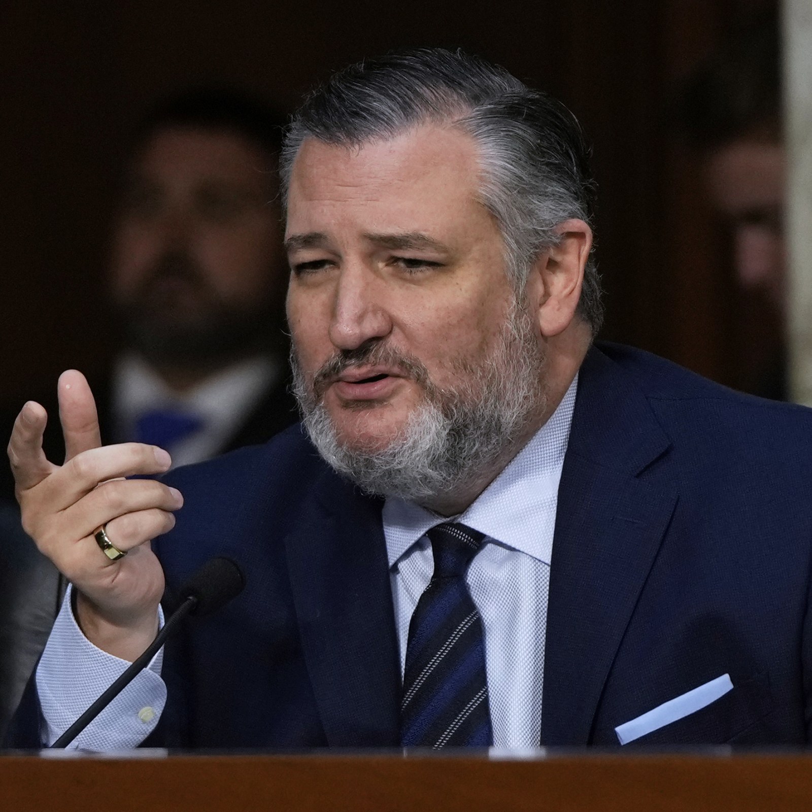 Ted Cruz Compares FCC Chair to Mafia Boss Over Jimmy Kimmel Warning to ABC - Newsweek