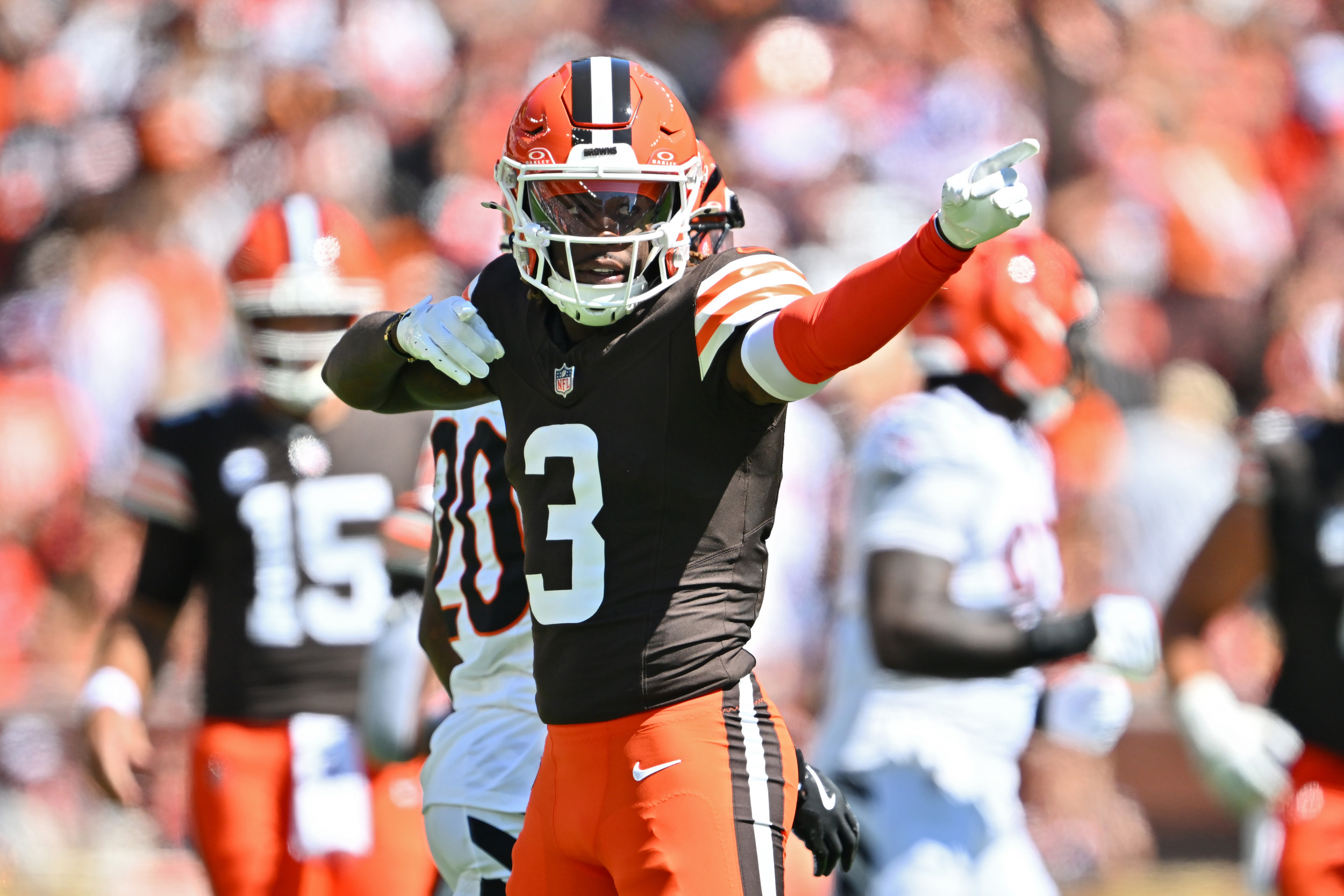NFL Punishes Browns WR Jerry Jeudy for Obscene Gesture vs Ravens