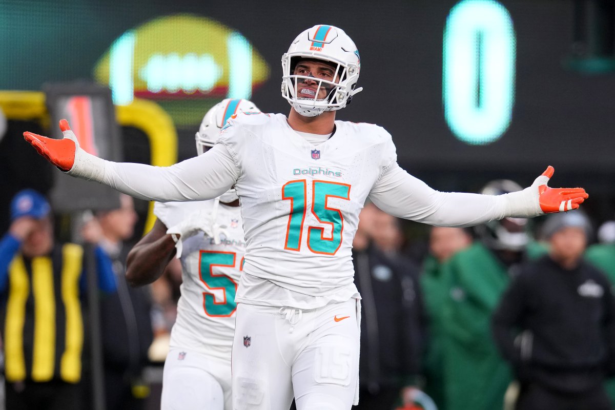 Miami Dolphins LB Jaelan Phillips.