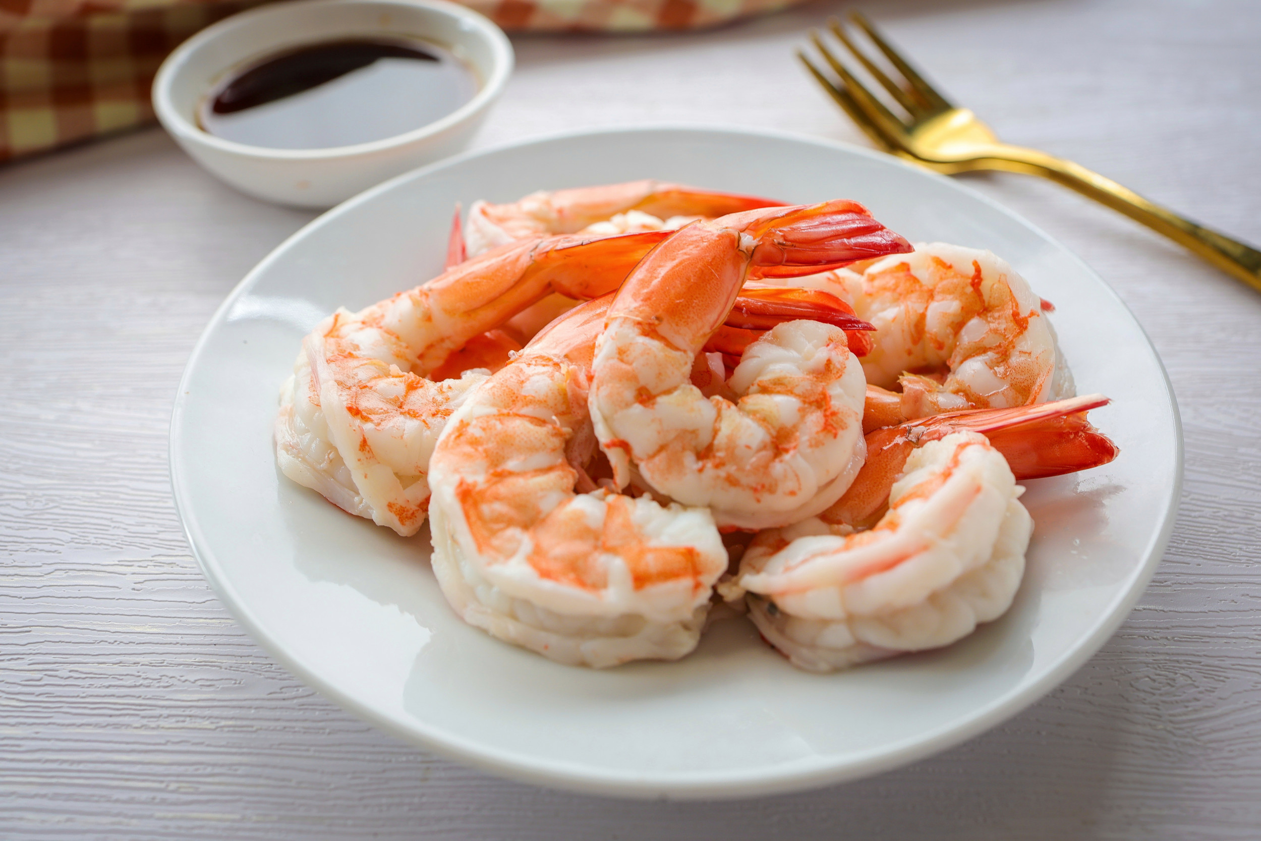 “Alert: FDA Issues Imminent Warning on Radioactive Shrimp, More Recalls!”