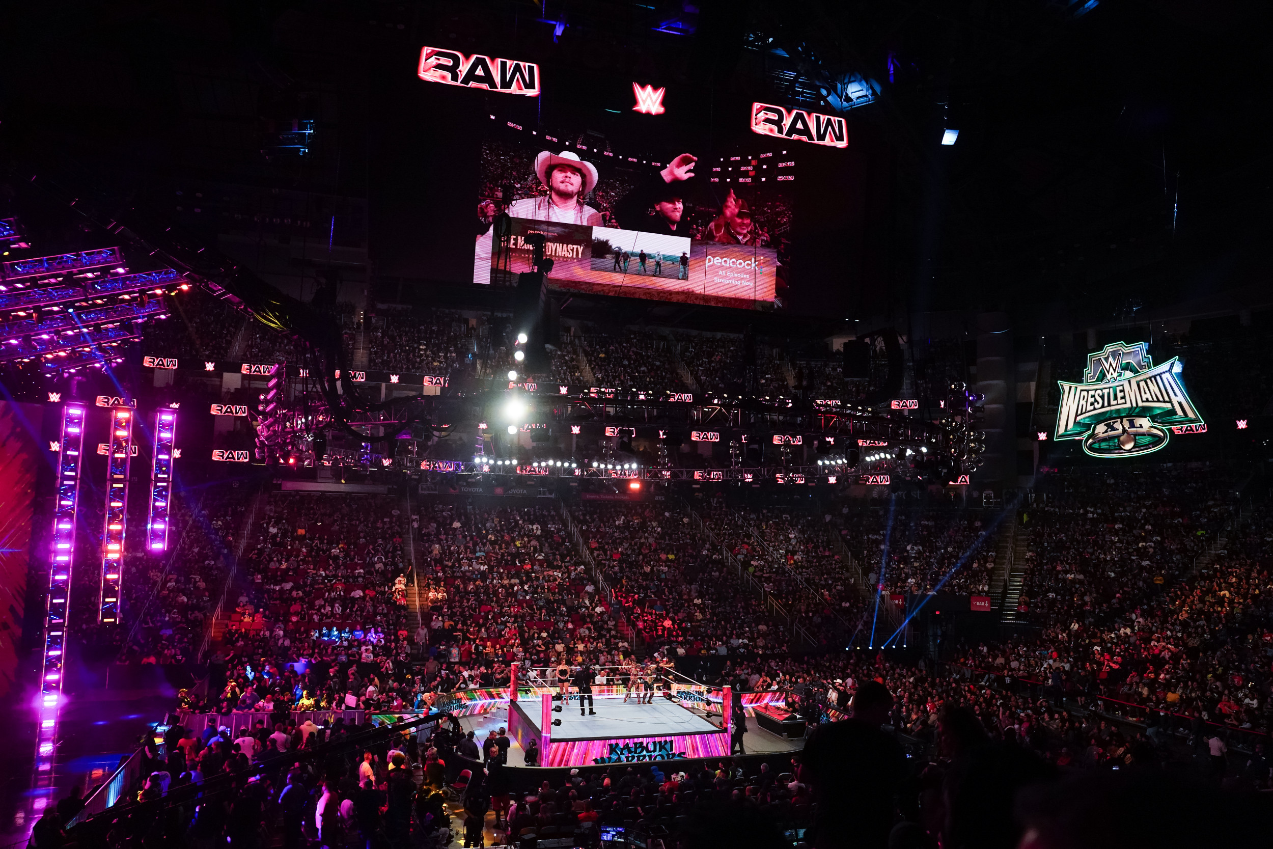 Roman Reigns, Gunther Expected Return at WWE Crown Jewel Event