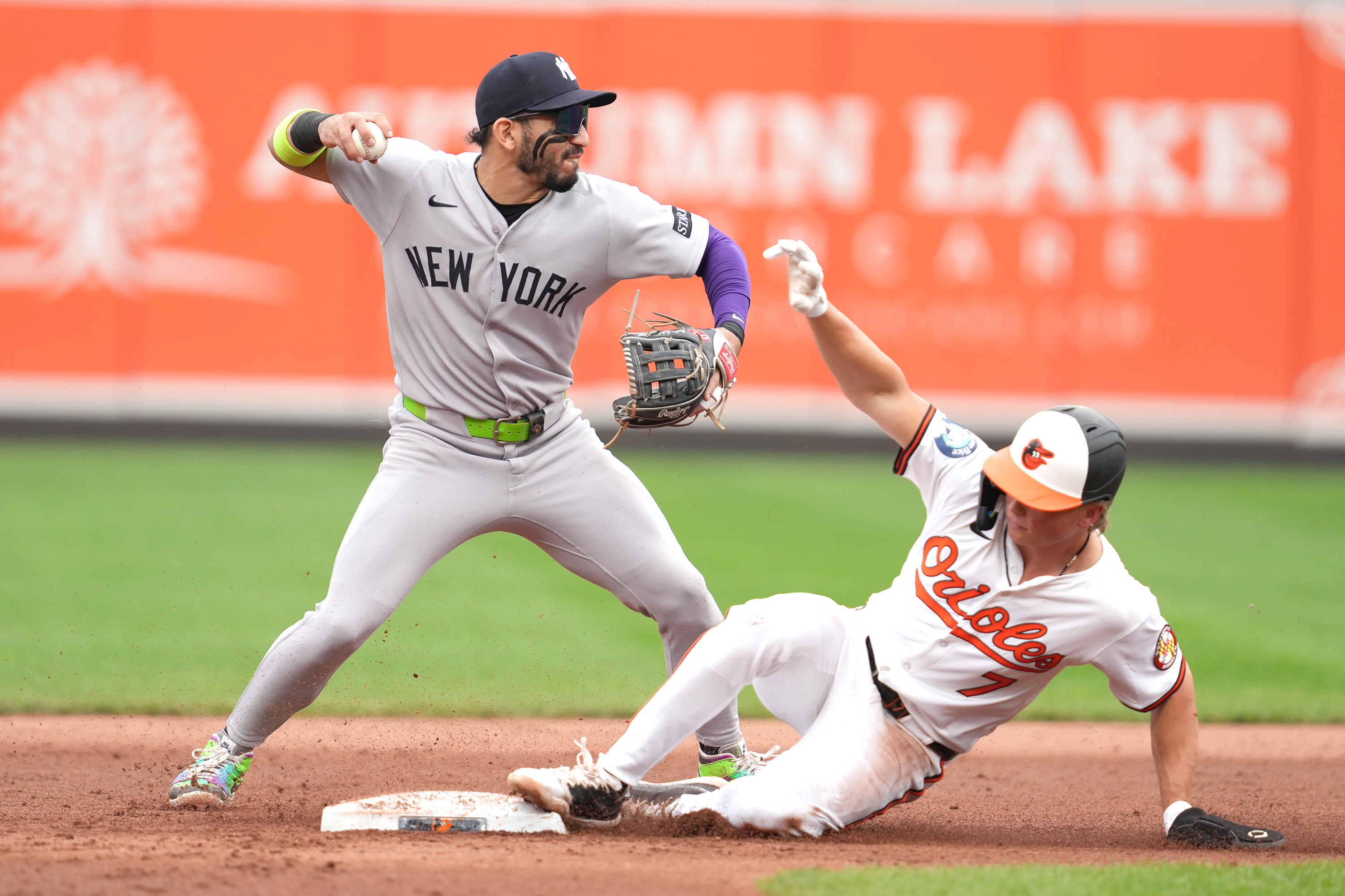 Yankees Reveal Surprise Injury Jos&eacute; Caballero Has Been Playing Through for Months