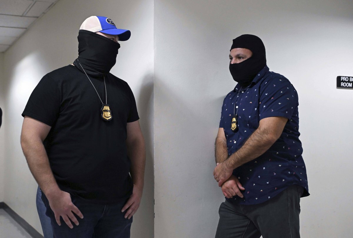 Agente Federal Mascarado