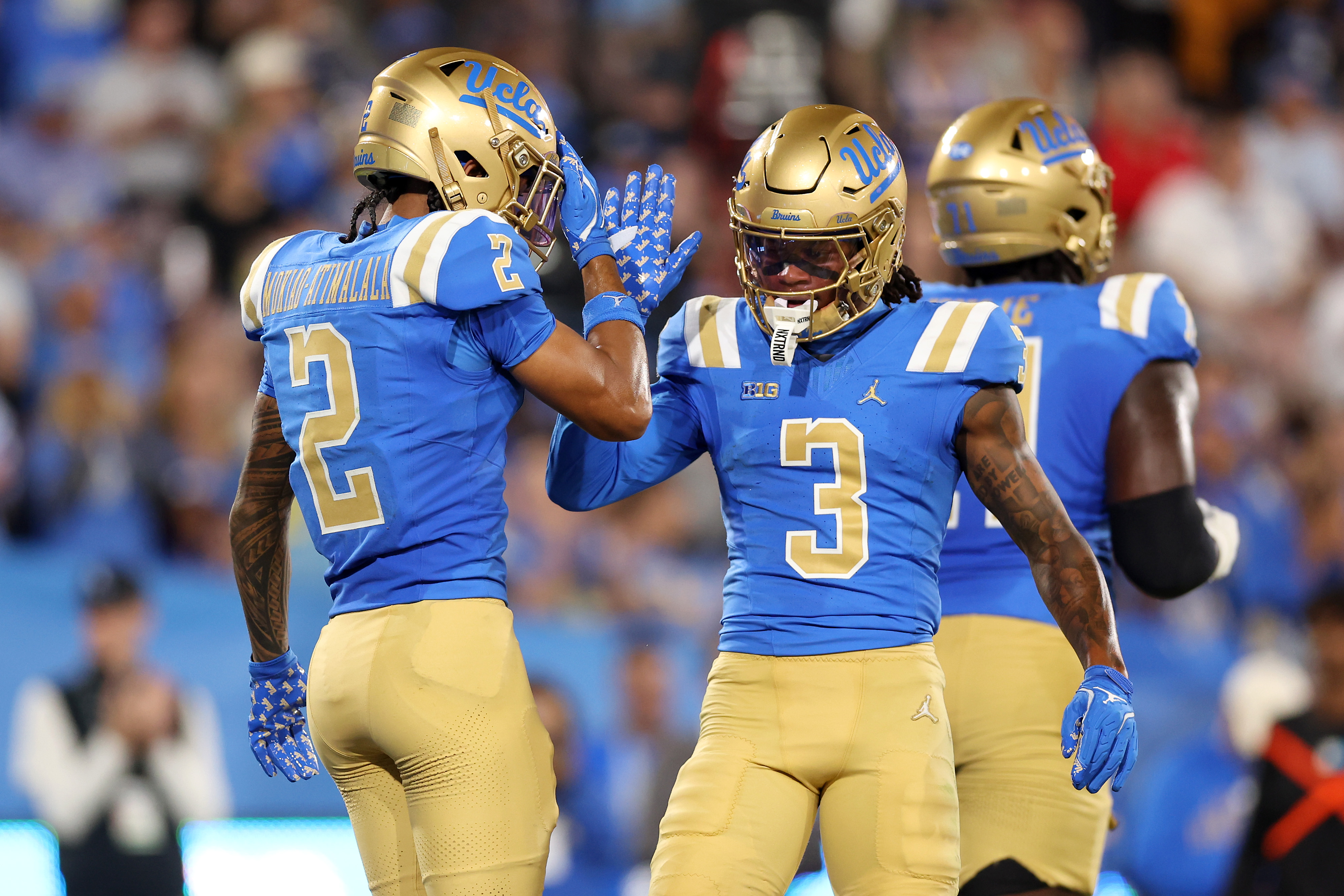 How to Watch UCLA vs Northwestern: Live Stream College Football, TV Channel