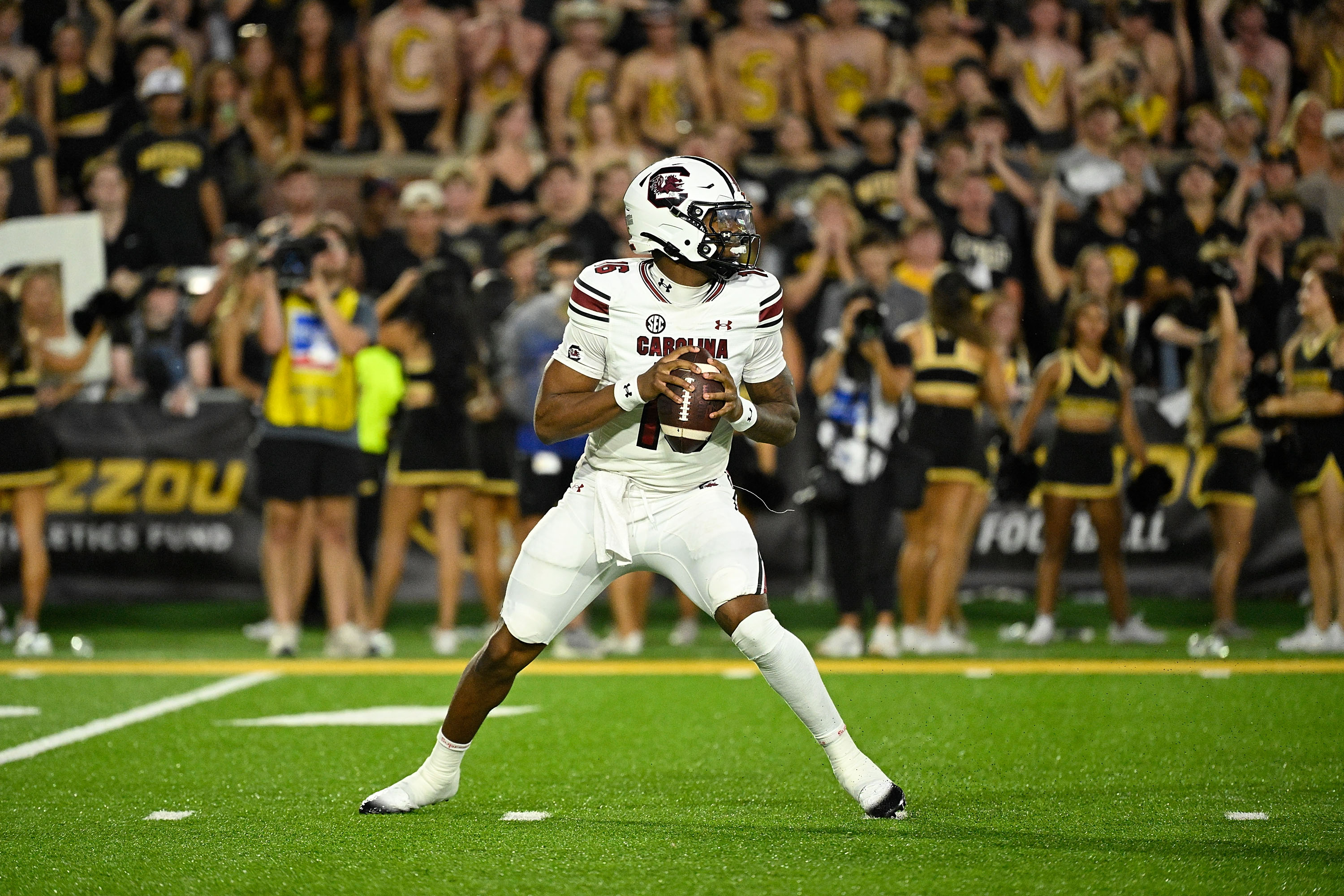 How to Watch Kentucky vs South Carolina: Stream College Football Live, TV Channel