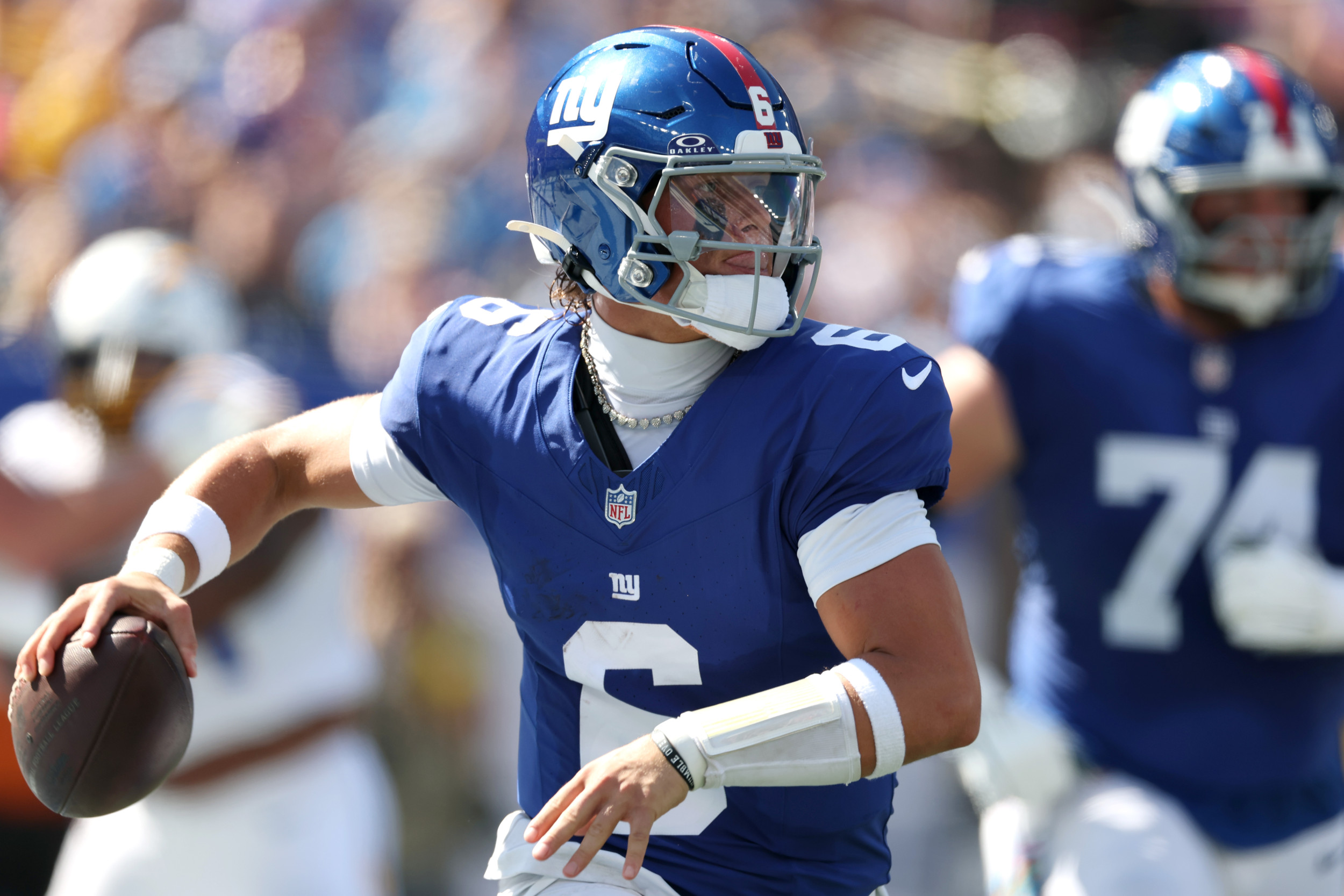 Jaxson Dart Outplays Pro Bowl QB In Giants Rookie's First Career Start