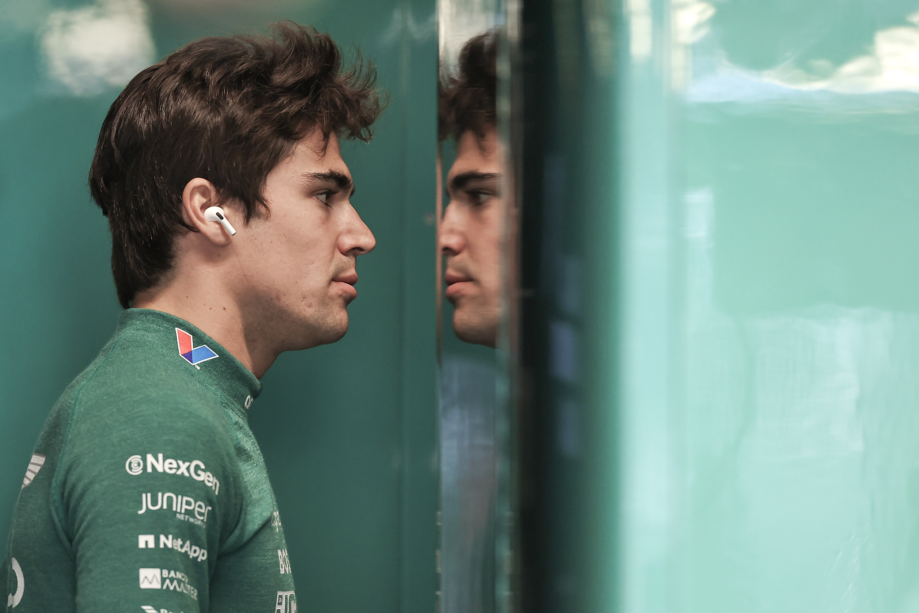 Aston Martin's F1 Team Uses Apps, Supplements and Saunas to Prep for Races