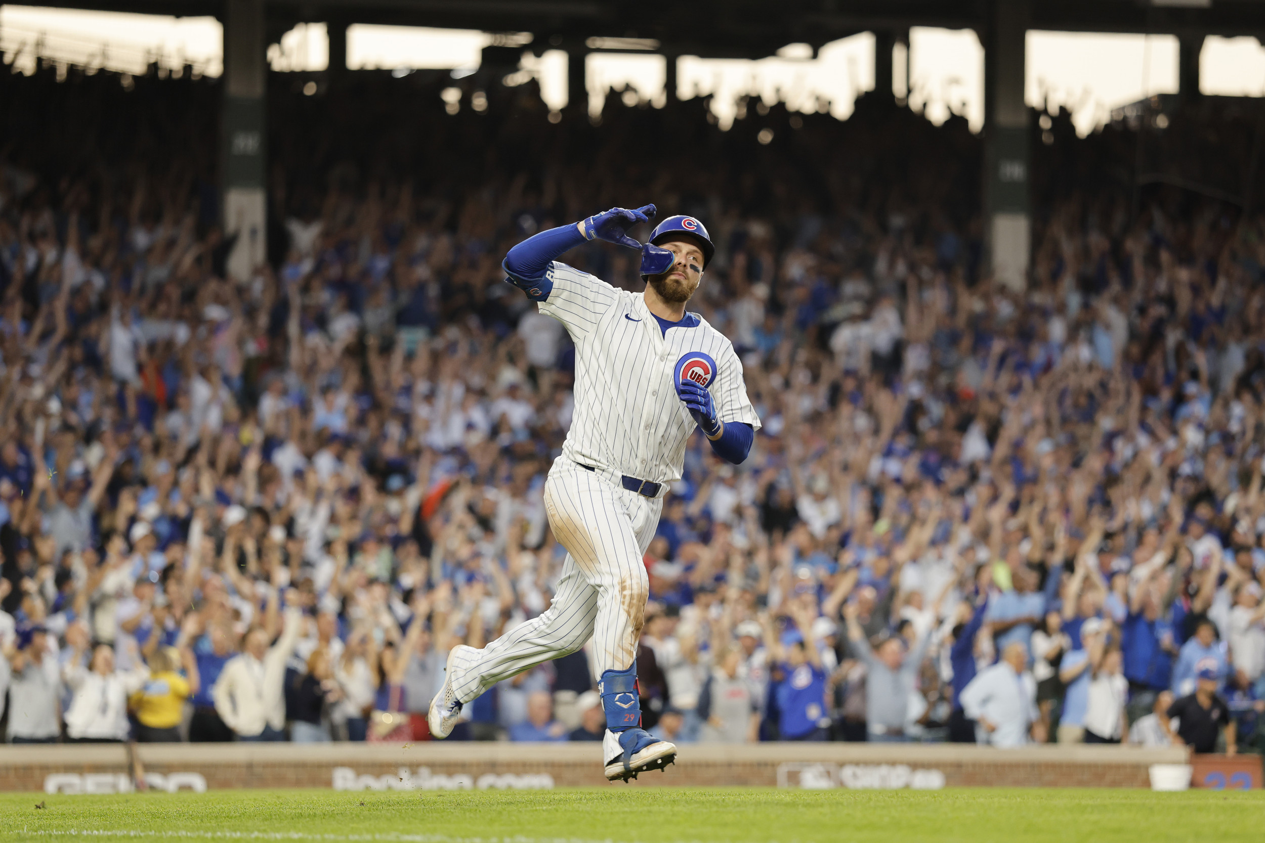 DraftKings Promo Code: Get $200 MLB Playoffs, NCAAF, NFL Weekend Bonus